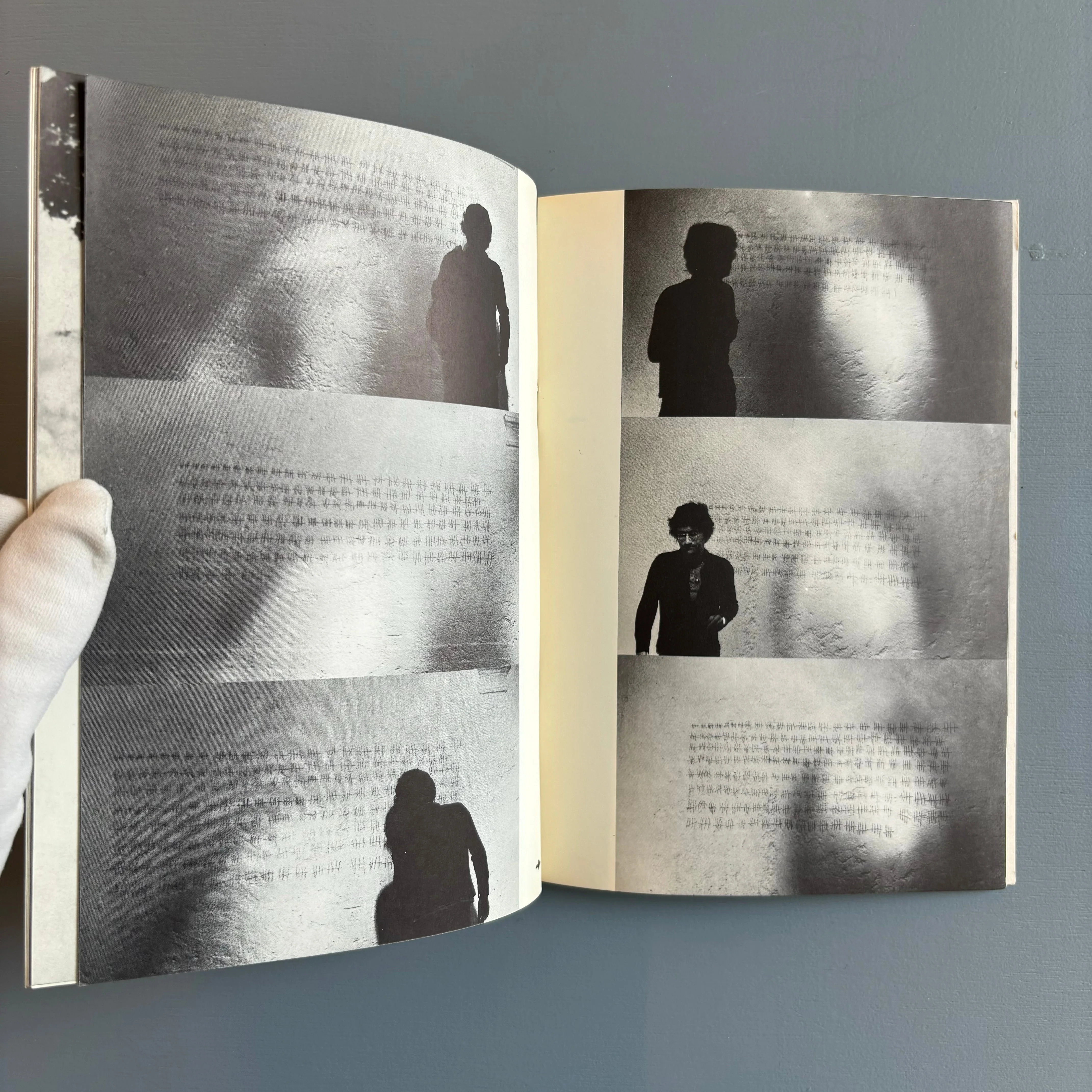 Jochen Gerz - Was Sich Beschreiben lasst das Kann auch Geschehen - Kunsthalle zu Keil 1974 - Image 6