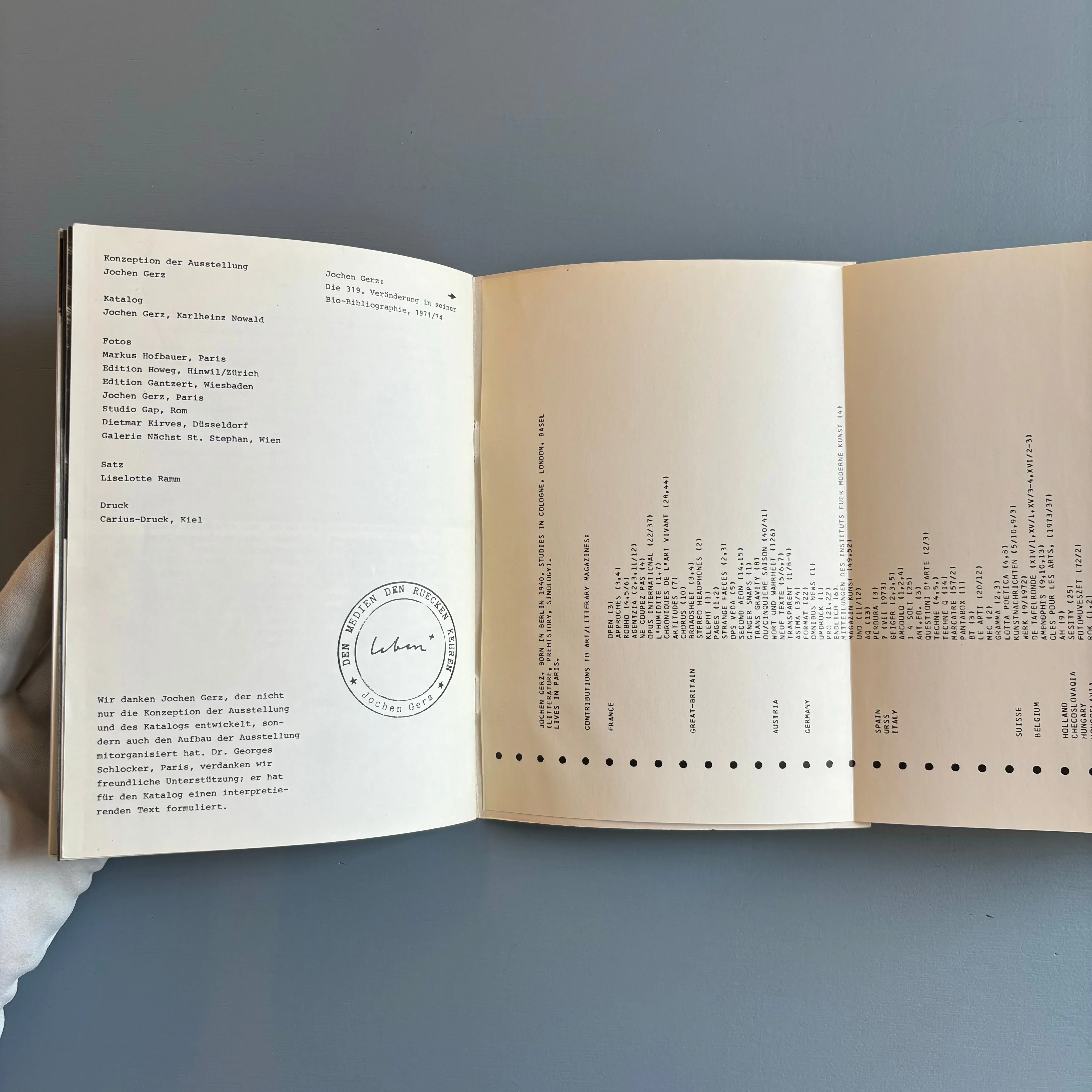 Jochen Gerz - Was Sich Beschreiben lasst das Kann auch Geschehen - Kunsthalle zu Keil 1974 - Image 8