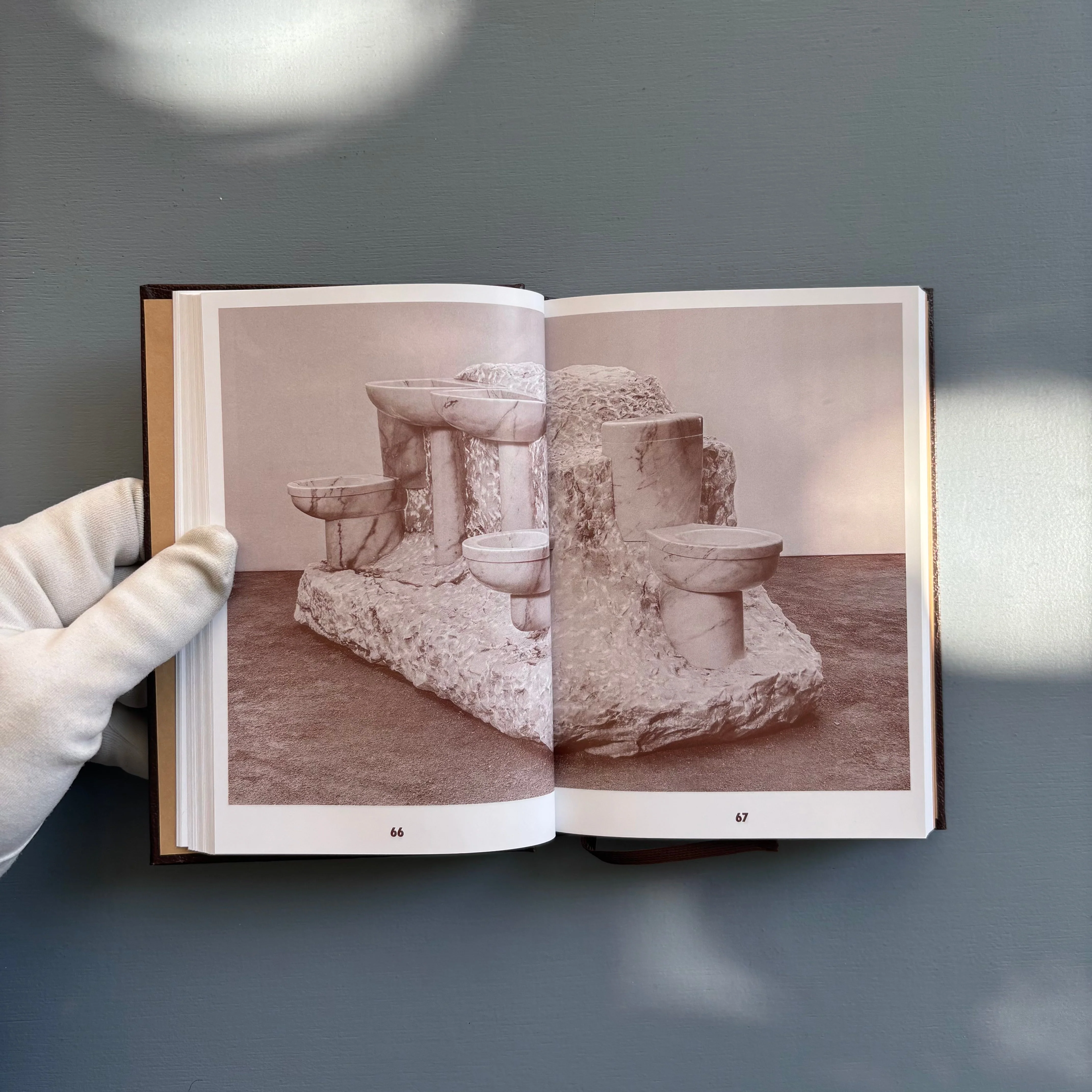 Aline Bouvy - La Merde - Triangle Books 2026 - Image 5