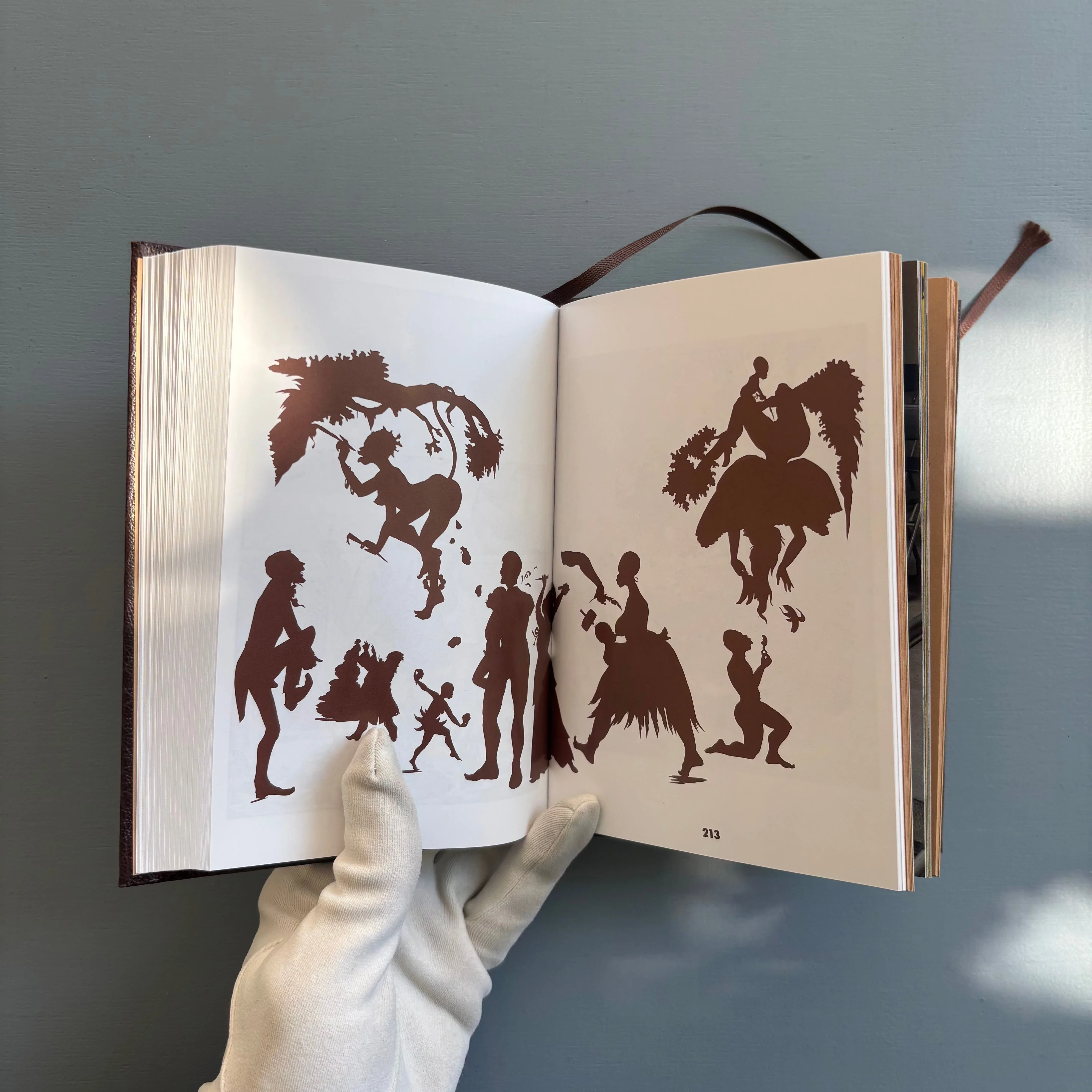 Aline Bouvy - La Merde - Triangle Books 2026 - Image 9
