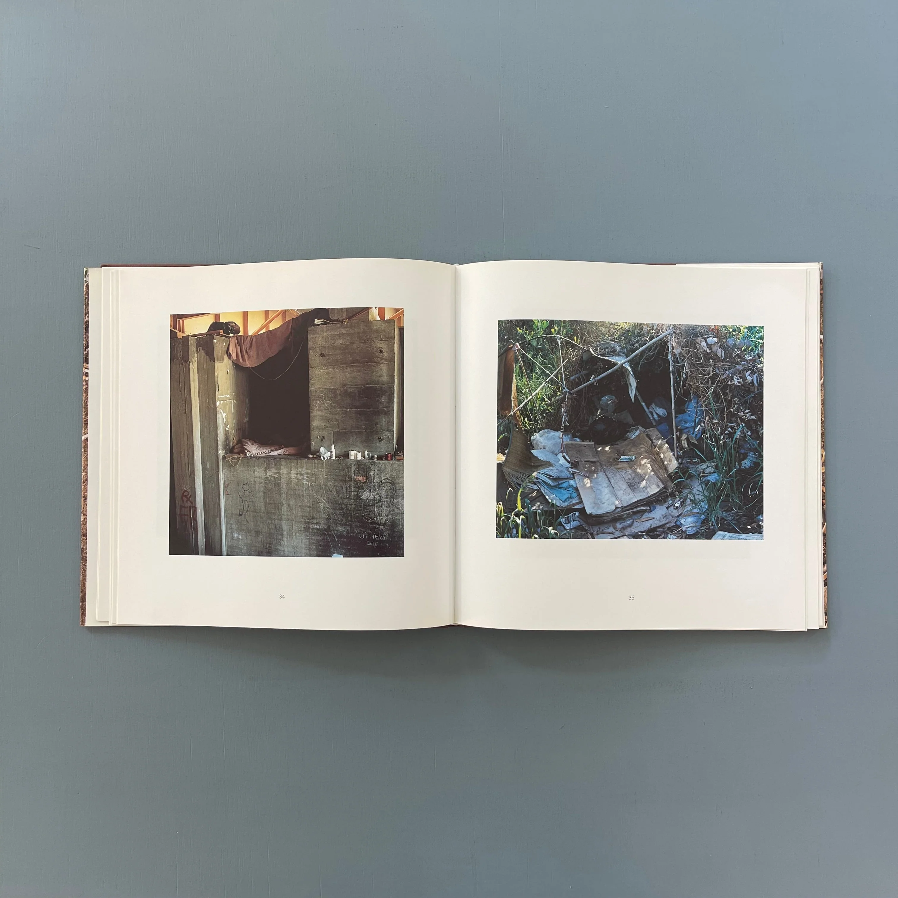 Anthony Hernandez (signed) - Landscapes for the homeless - Sprengel Museum 1995 - Image 9