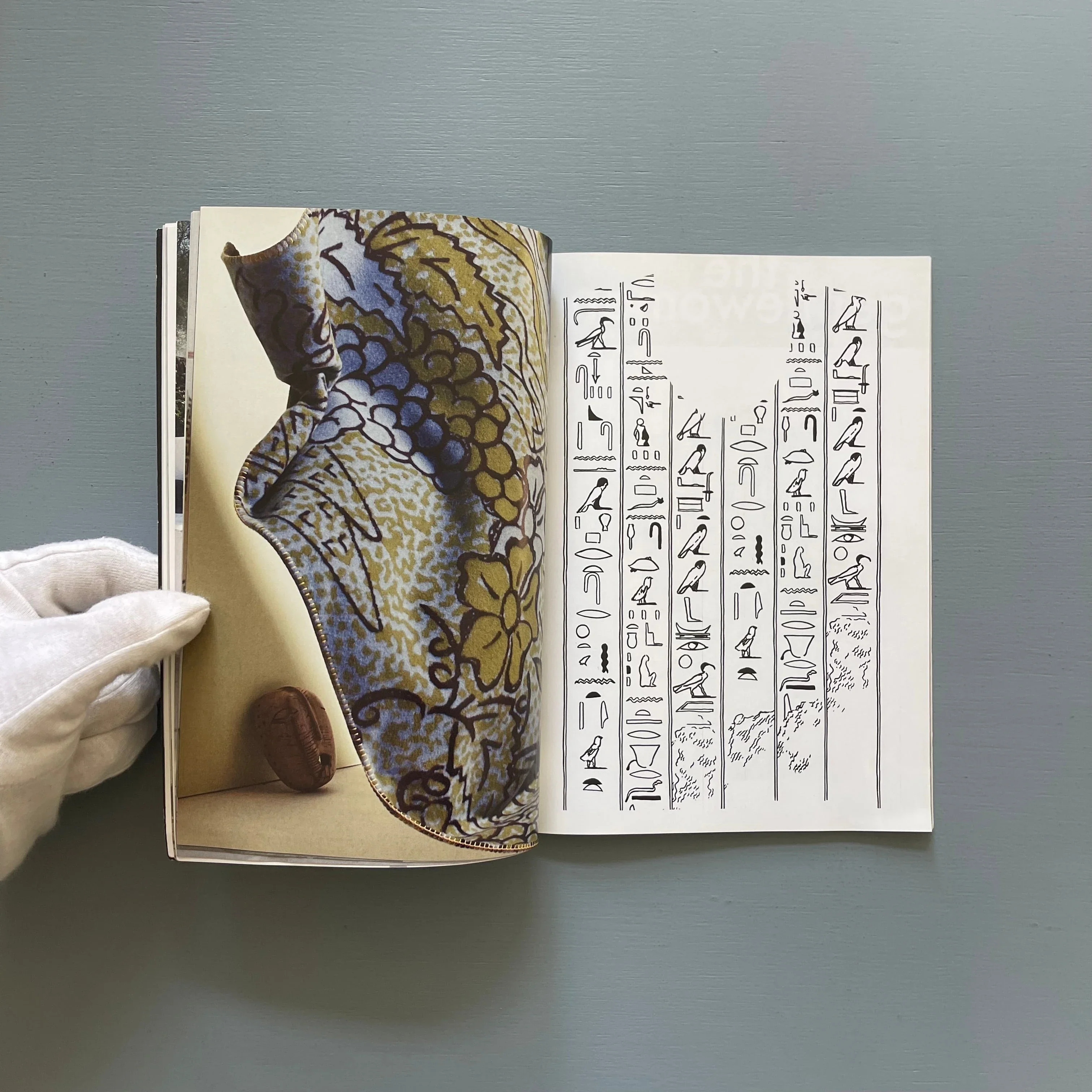Atelier EB - Ost End Girls - Galerie Micheline Szwajcer 2013 - Image 8