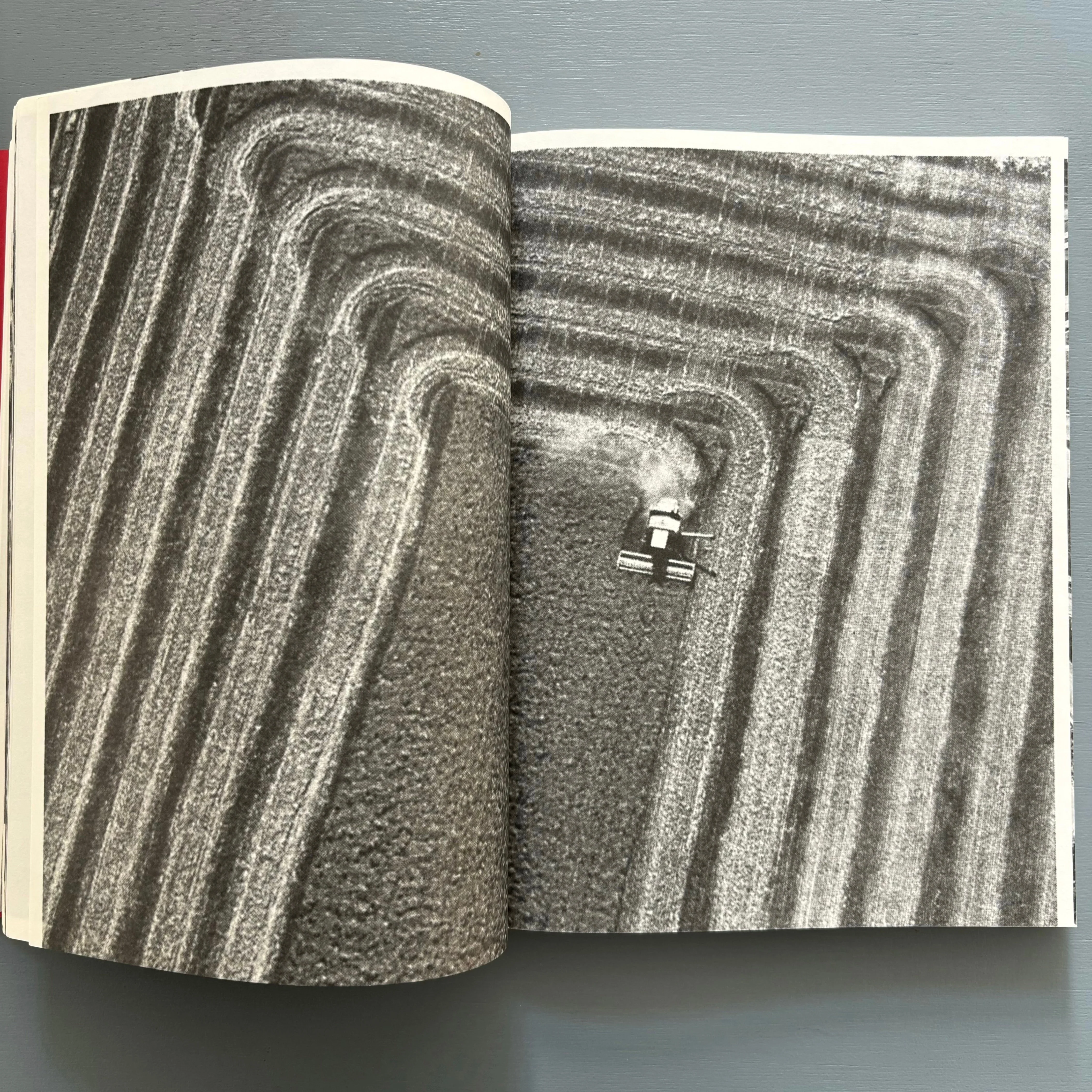 Batia Suter (signed) - Surface Series - Roma Publications 2011 - Image 2