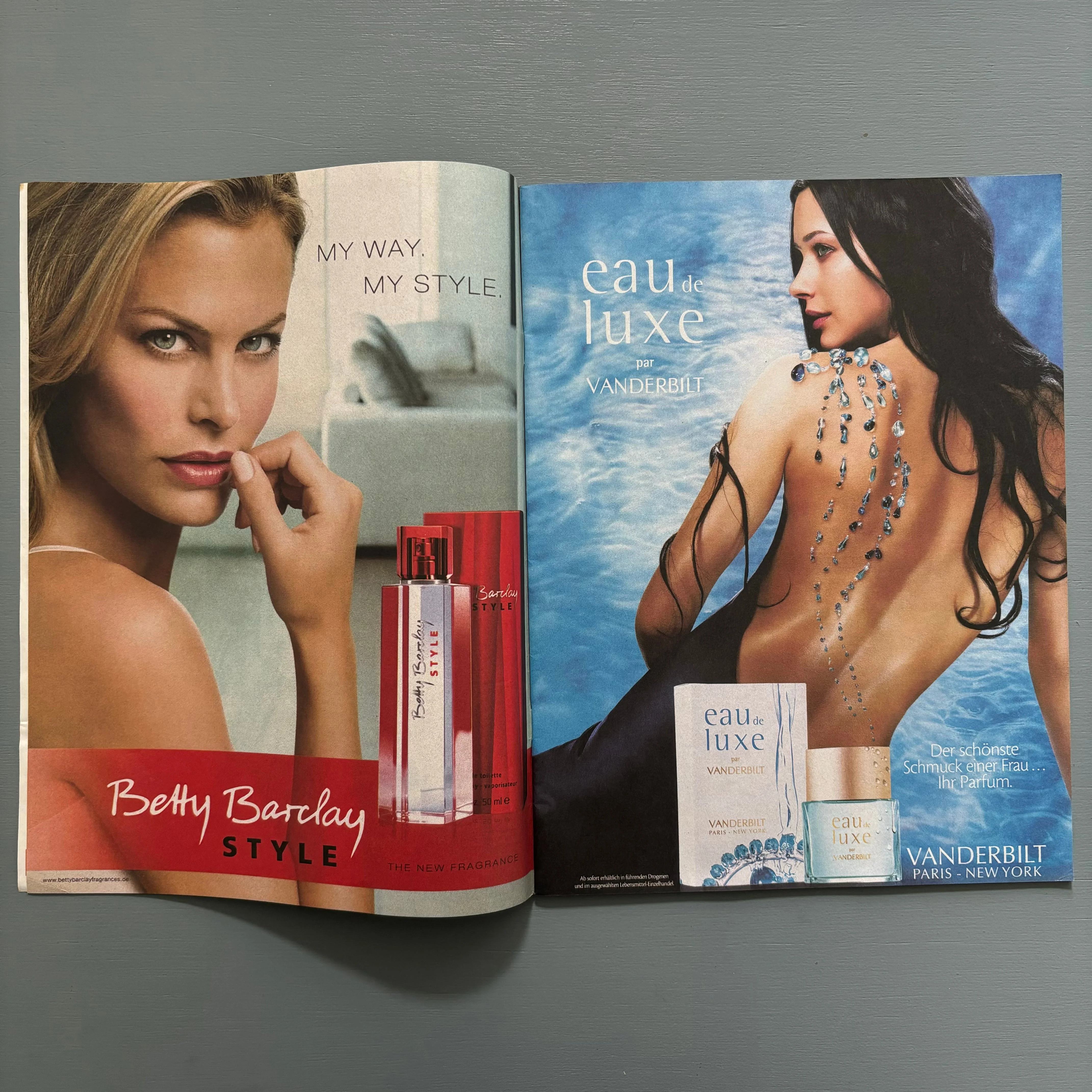 Beauty by Hans-Peter Feldmann - babeL #07 2005 - Image 4