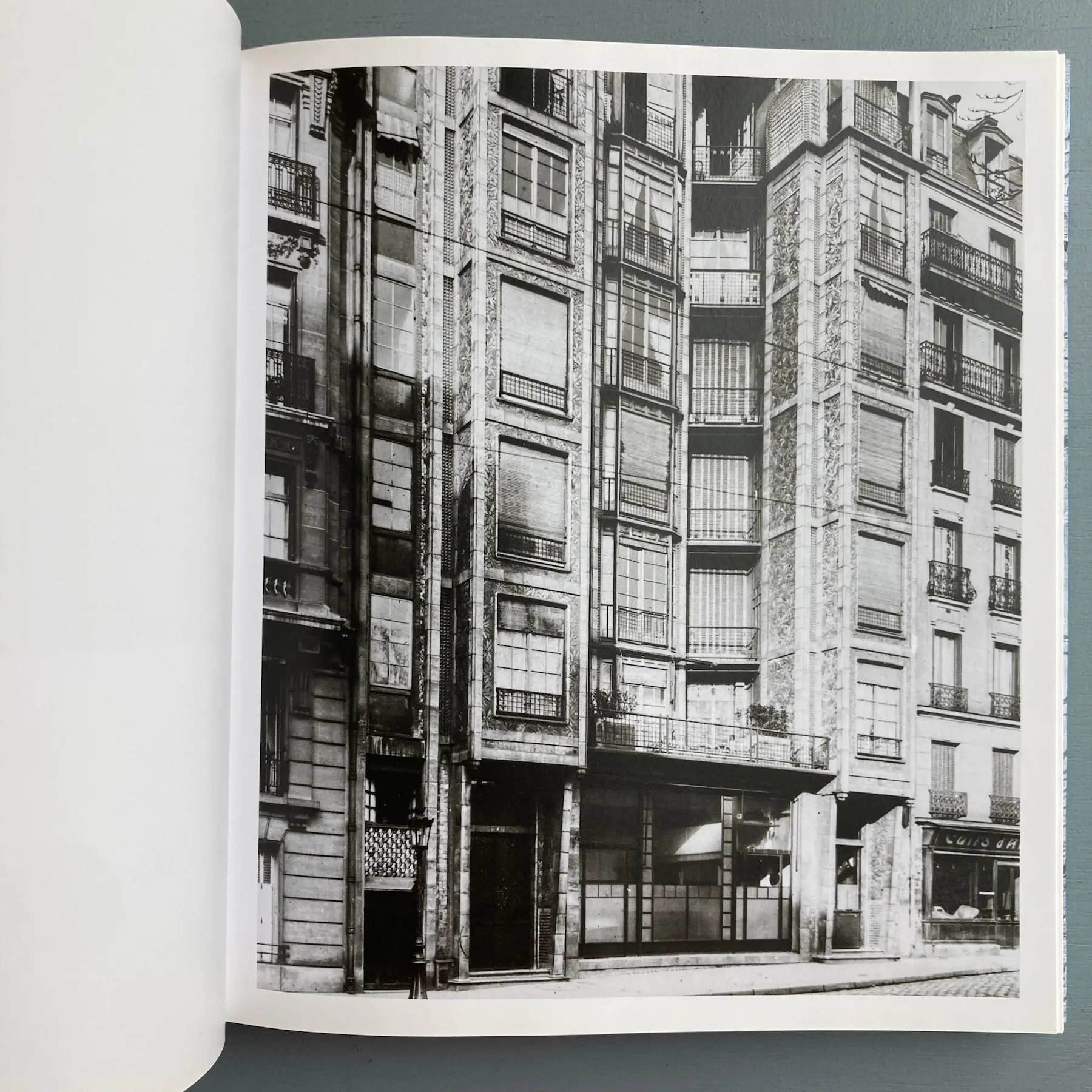 Béton - Phaidon 2015 - Image 2