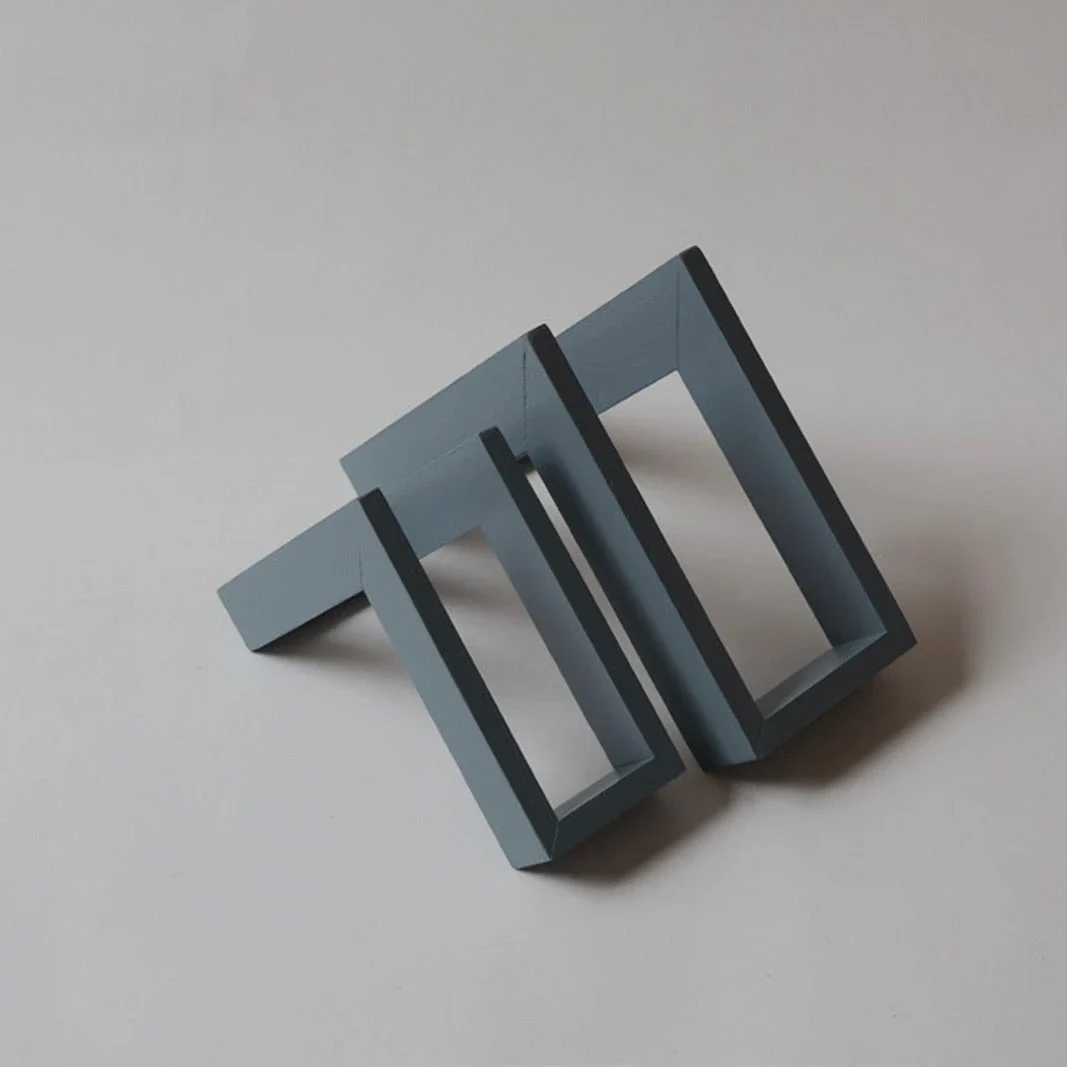 Boekensteunen pair by Evelyn Vanoverbeke - Saint-Martin Bookshop - Image 2