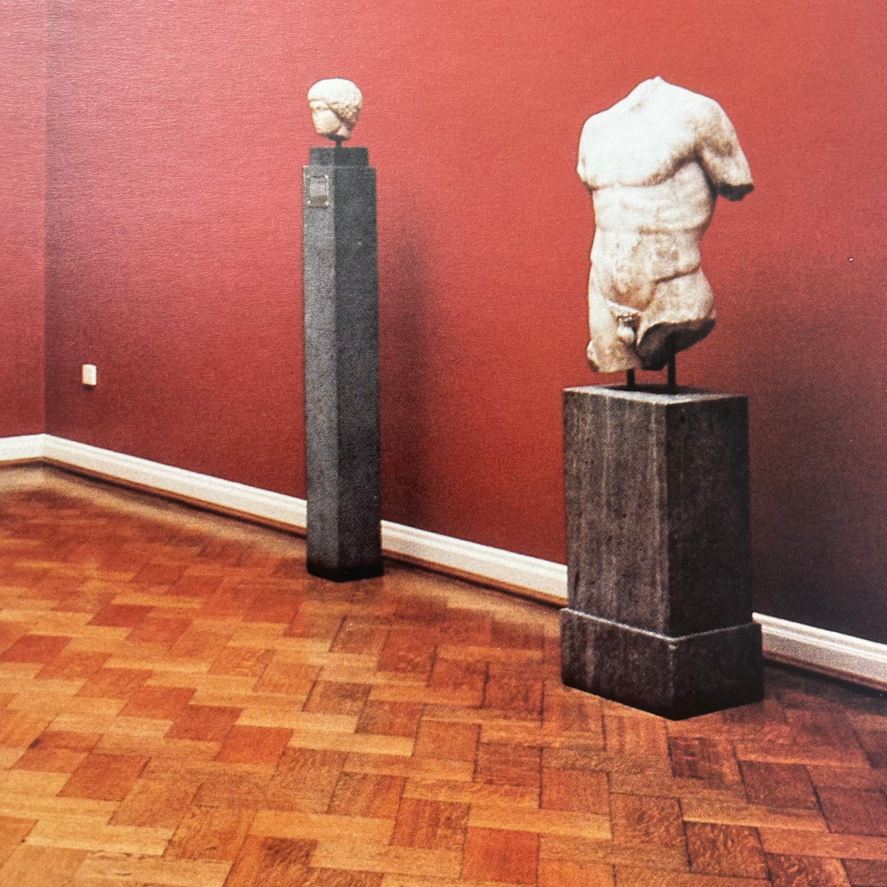 Candida Höfer - Räume - Poster Exhibition Nr 43 Portikus 1992 - Image 2