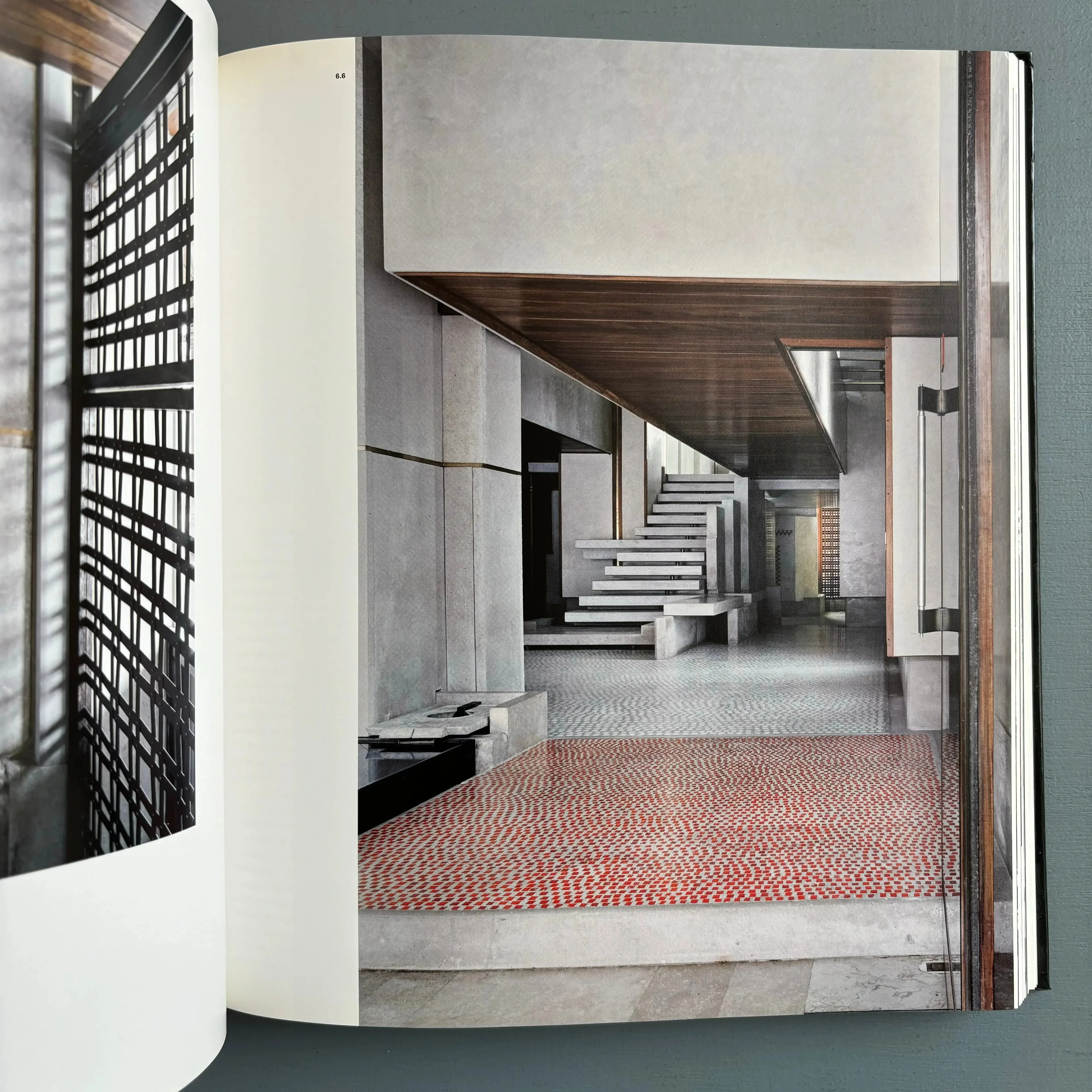 Carlos Scarpa by Robert McCarter - Phaidon 2021 - Image 8