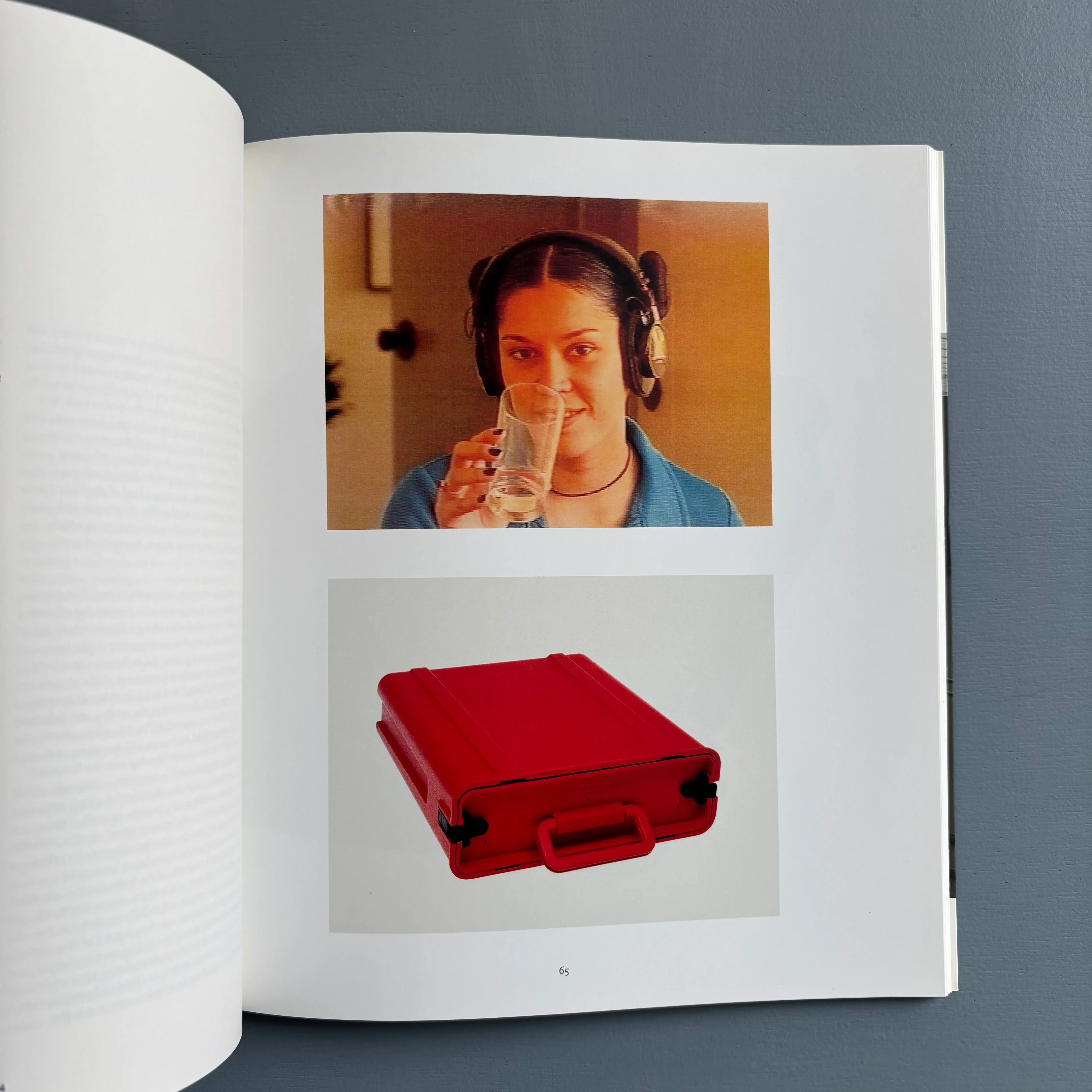 Christopher Williams - For Example: Die Welt ist schön (Final Draft) - Boijmans Van Beuningen/Kunsthalle Basel 1997 - Image 5