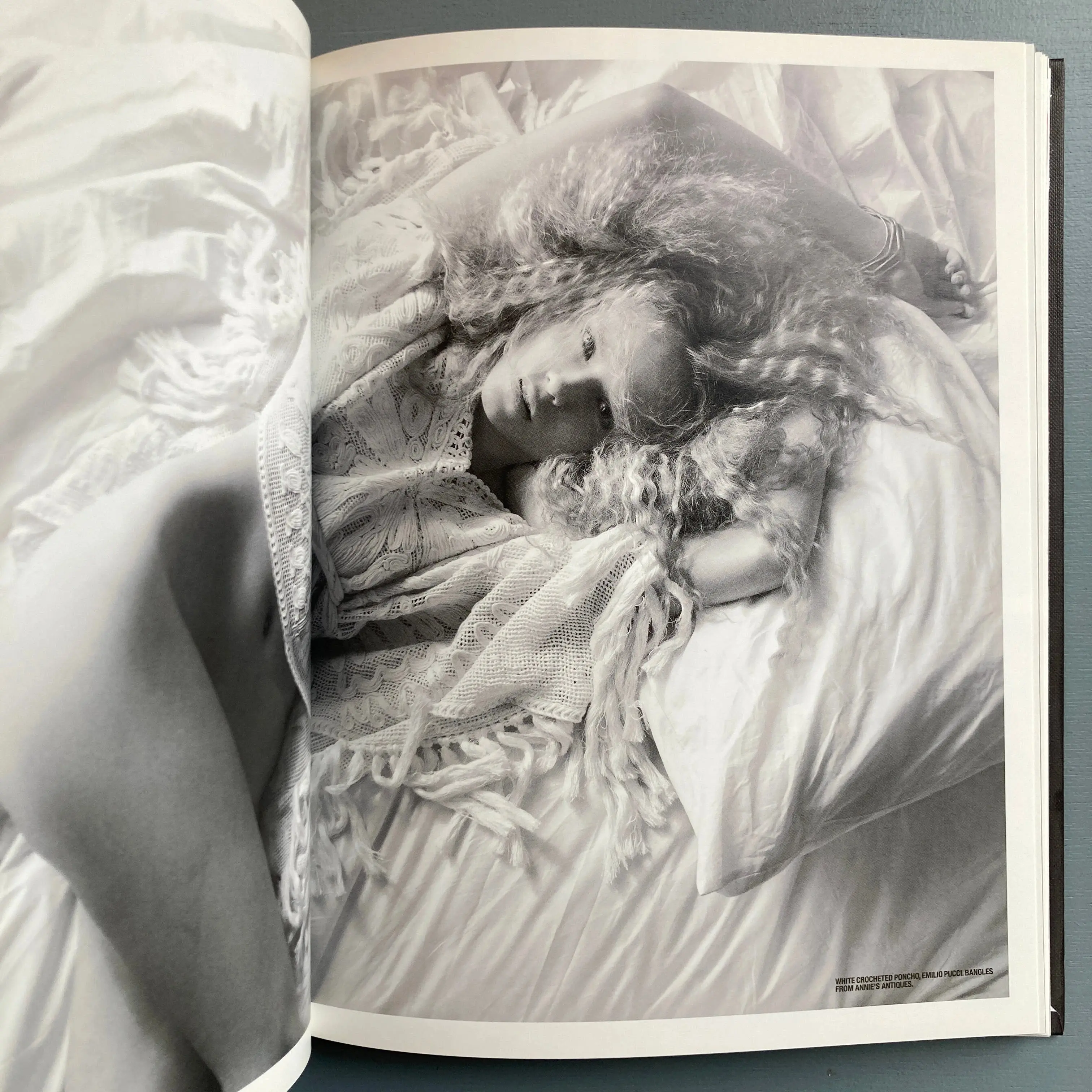 Self Service issue n°31 by Juergen Teller - Fall/Winter 2009 - Image 2