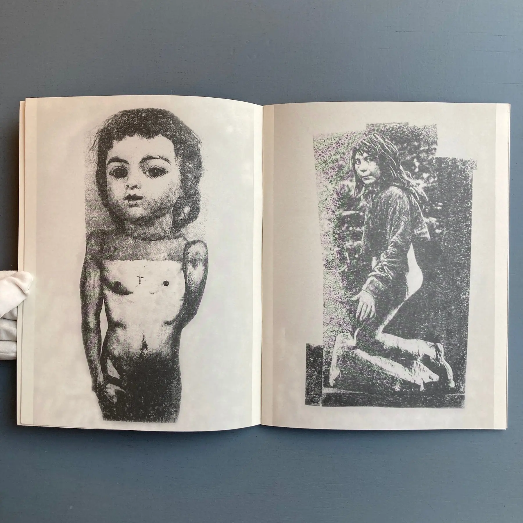 Daido Moriyama, Raymond Pettibon, Ryan McGinley... - Other Scenes - Nieves 2007 - Image 3