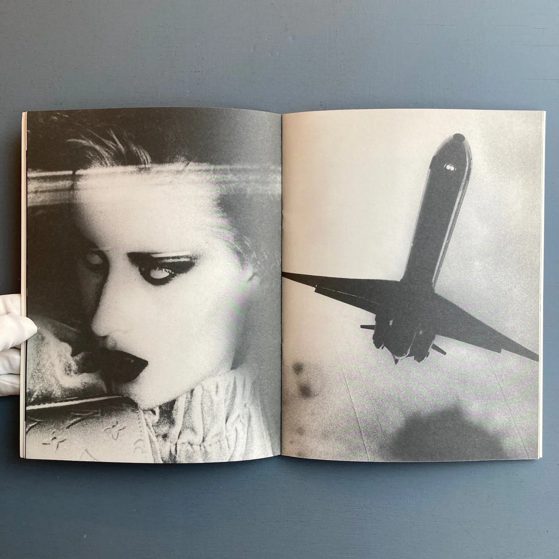 Daido Moriyama, Raymond Pettibon, Ryan McGinley... - Other Scenes - Nieves 2007 - Image 7