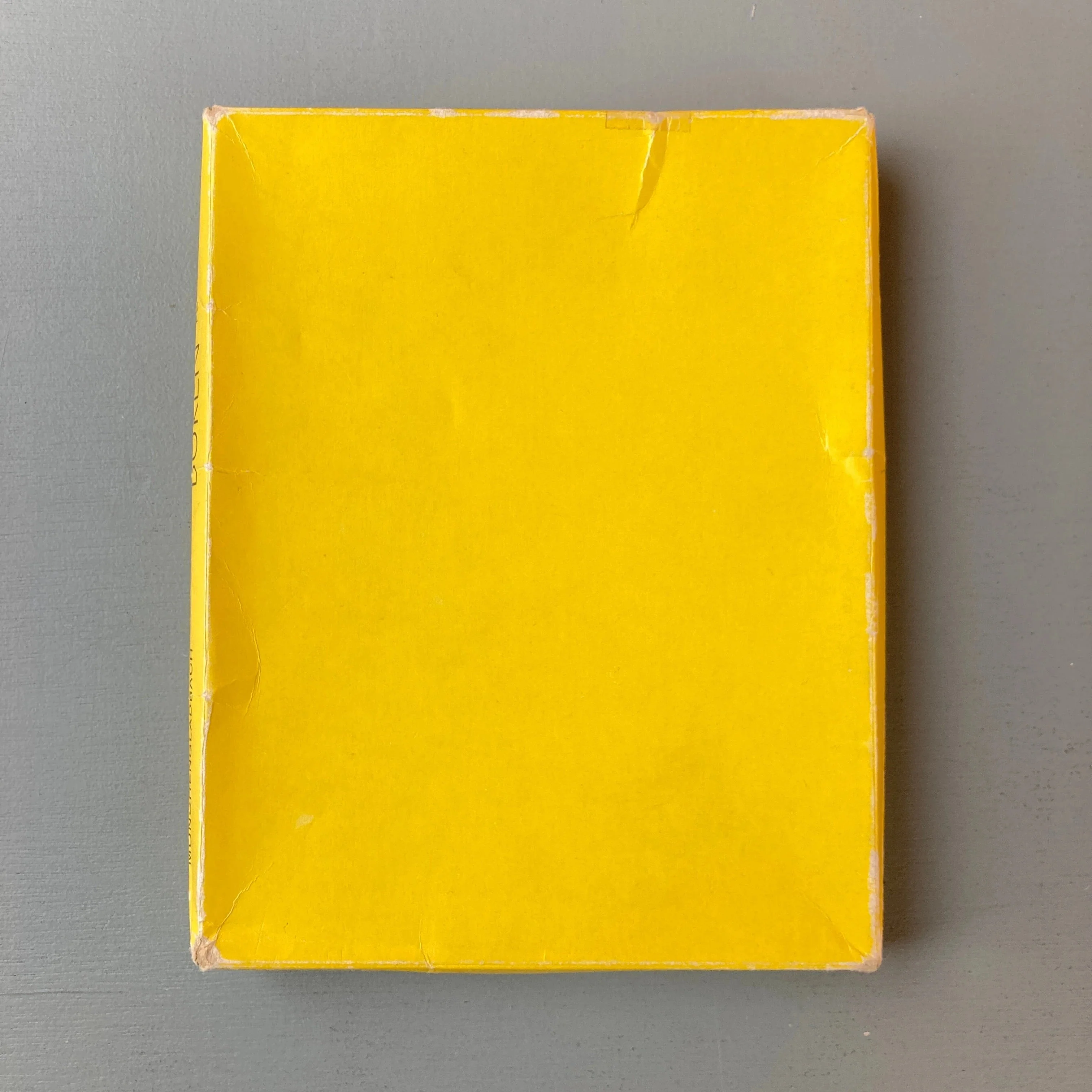 Daniel Buren - Von Da An / A partir de là - Städtisches Museum Mönchengladbach 1975