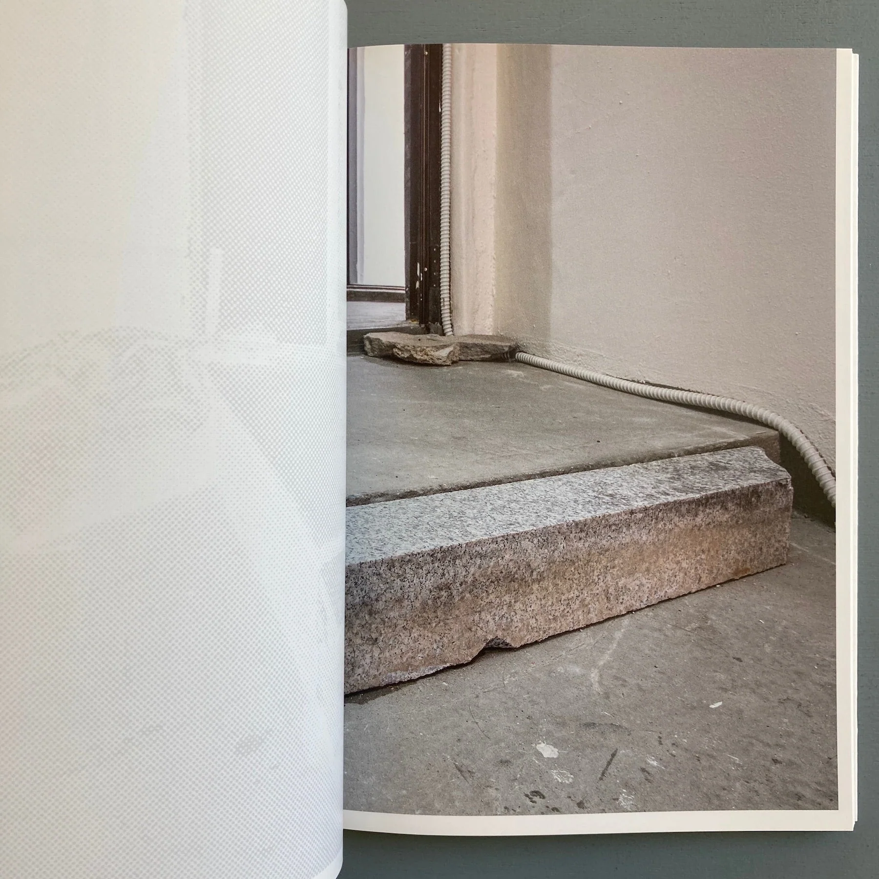 David Bergé - A Walk in High Resolution - Jap Sam Books 2020 - Image 2
