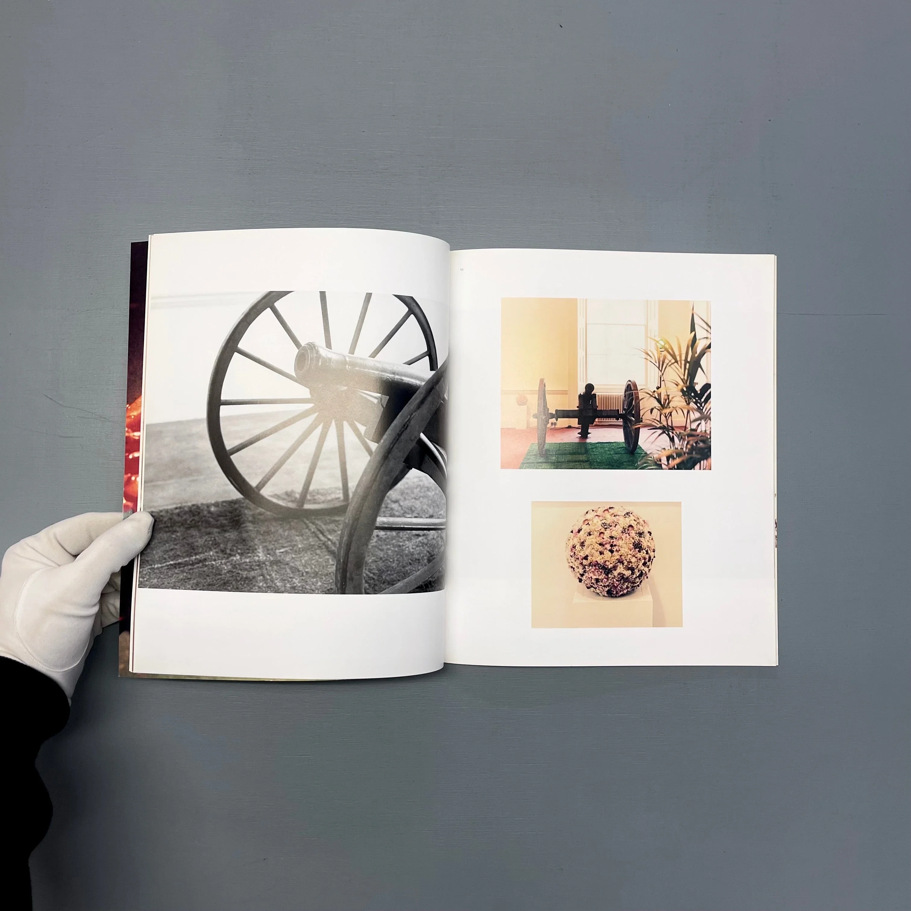Décor: A Conquest by Marcel Broodthaers - Galerie Michael Werner 2007 - Image 4