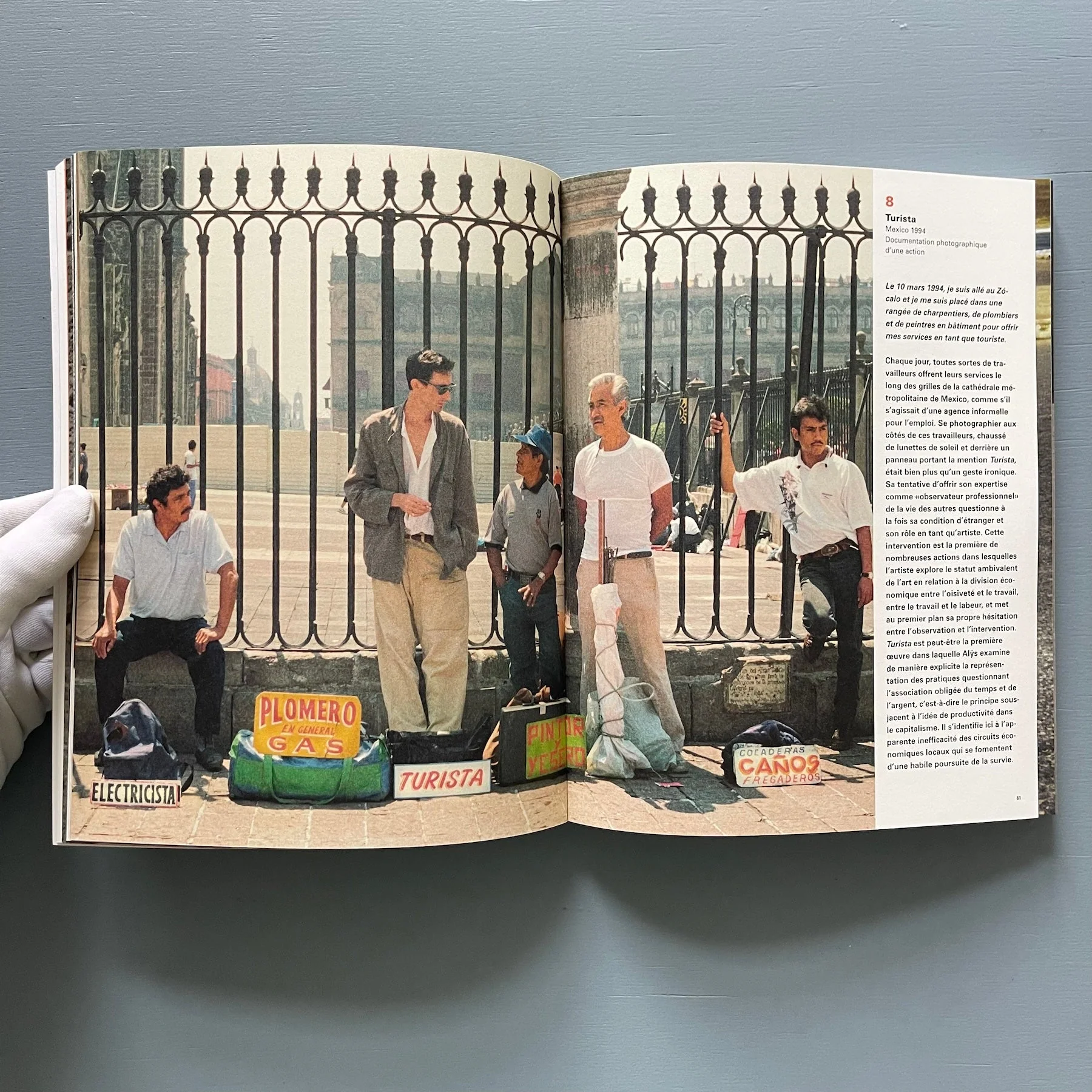 Francis Alÿs - A story of deception - Lannoo 2010 - Image 5