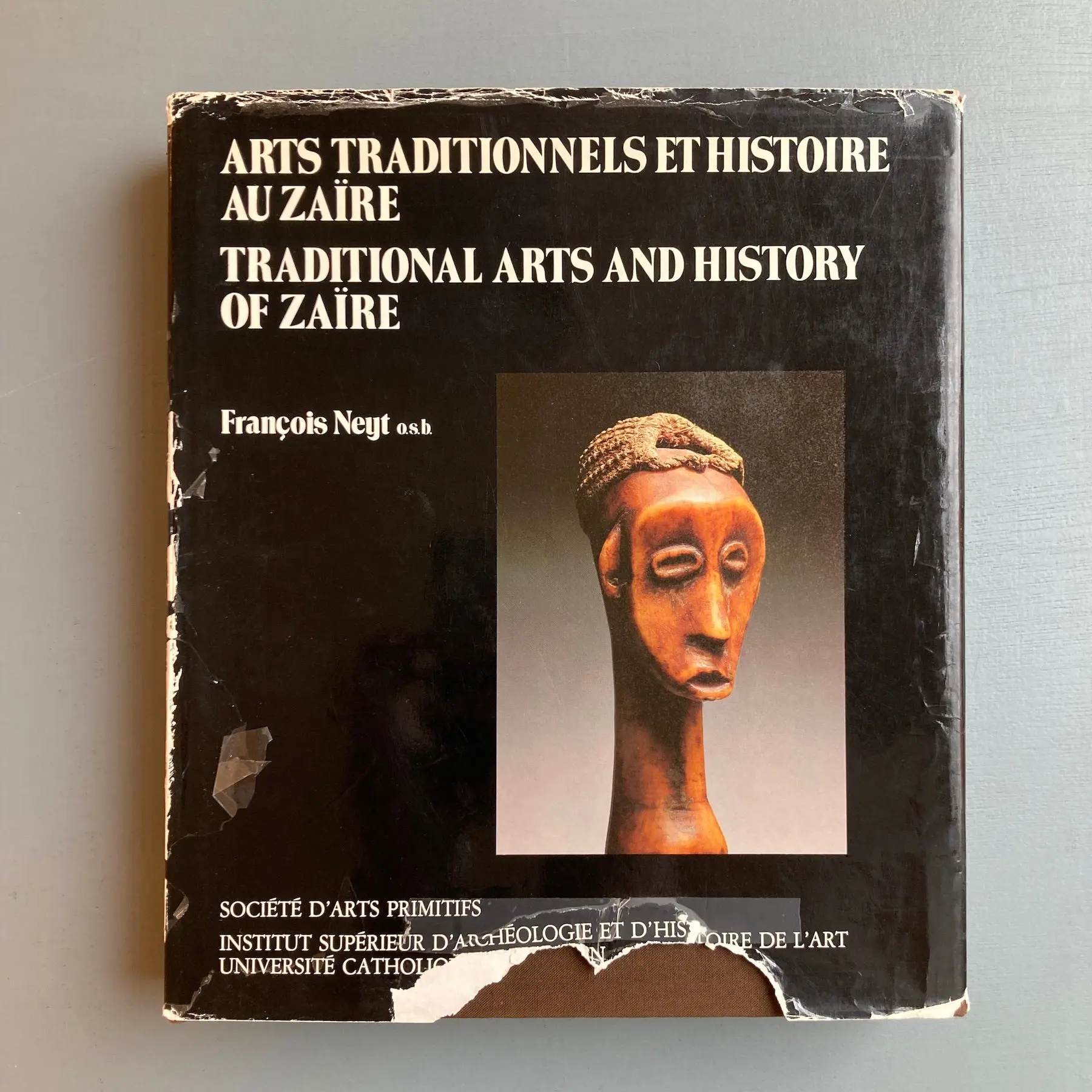 François Neyt - Arts traditionnels et histoire au Zaïre - Société d'arts primitifs 1981