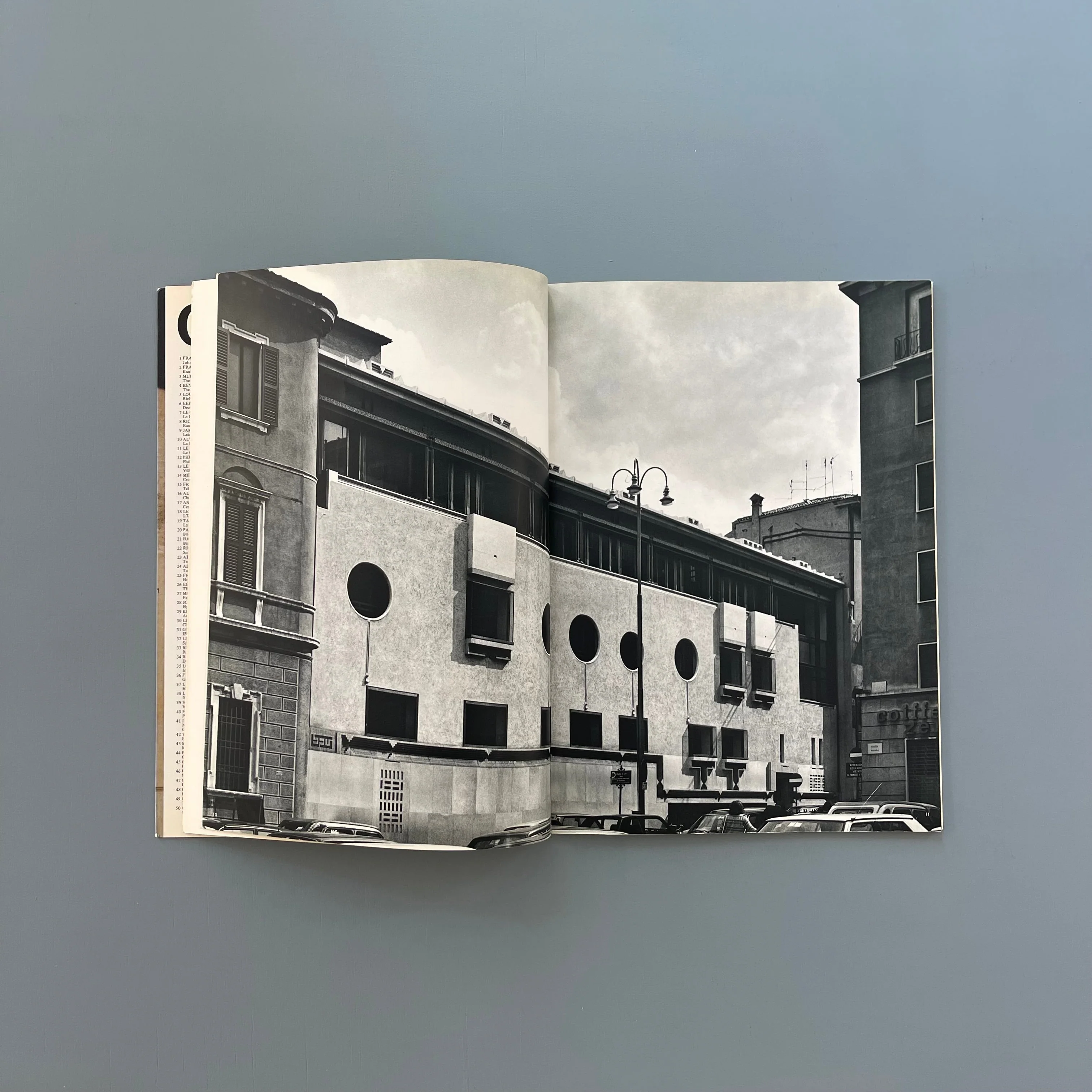 GA 63 Carlo Scarpa - Global Architecture 1983 - Image 3