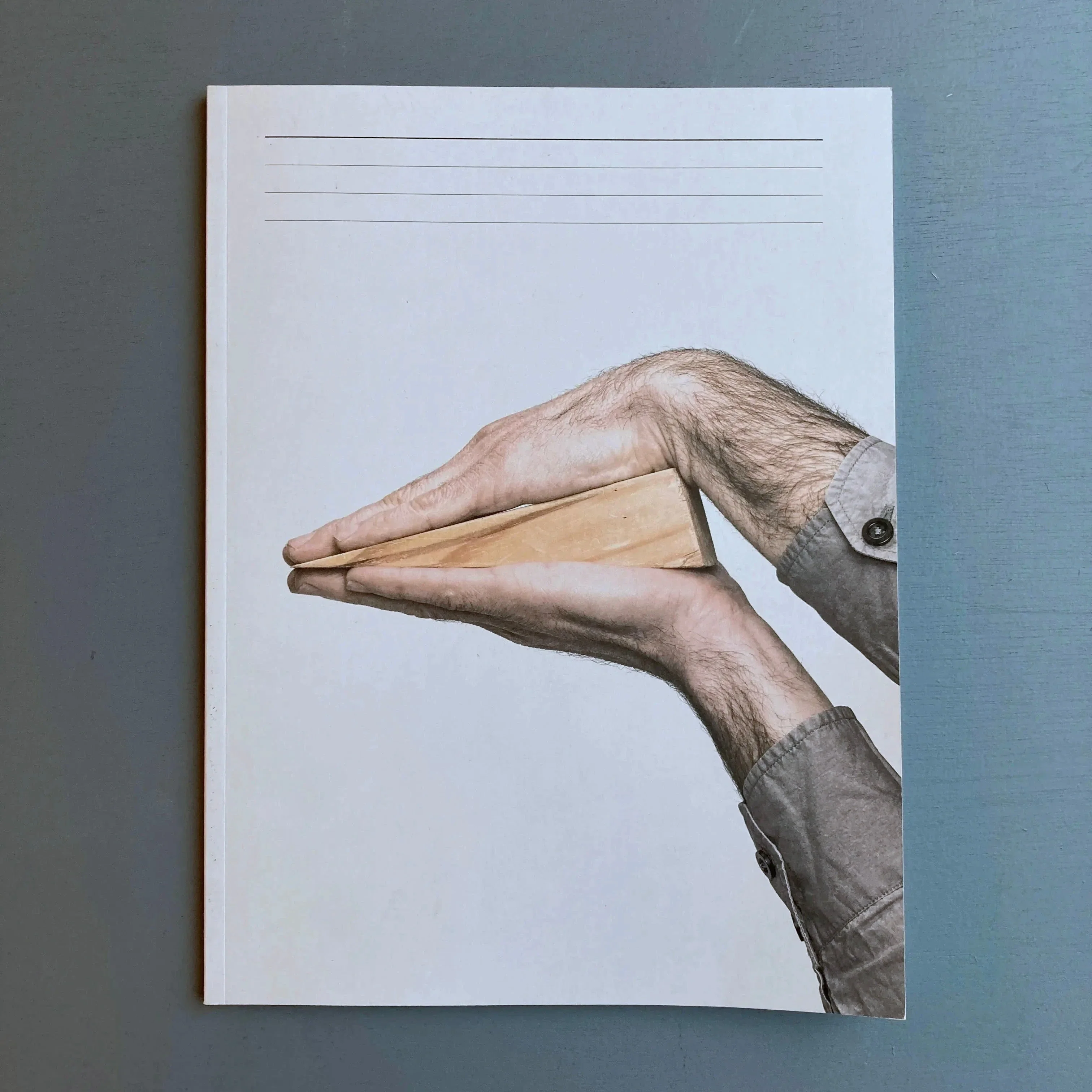 Gabriel Kuri - < - Triangle books 2020