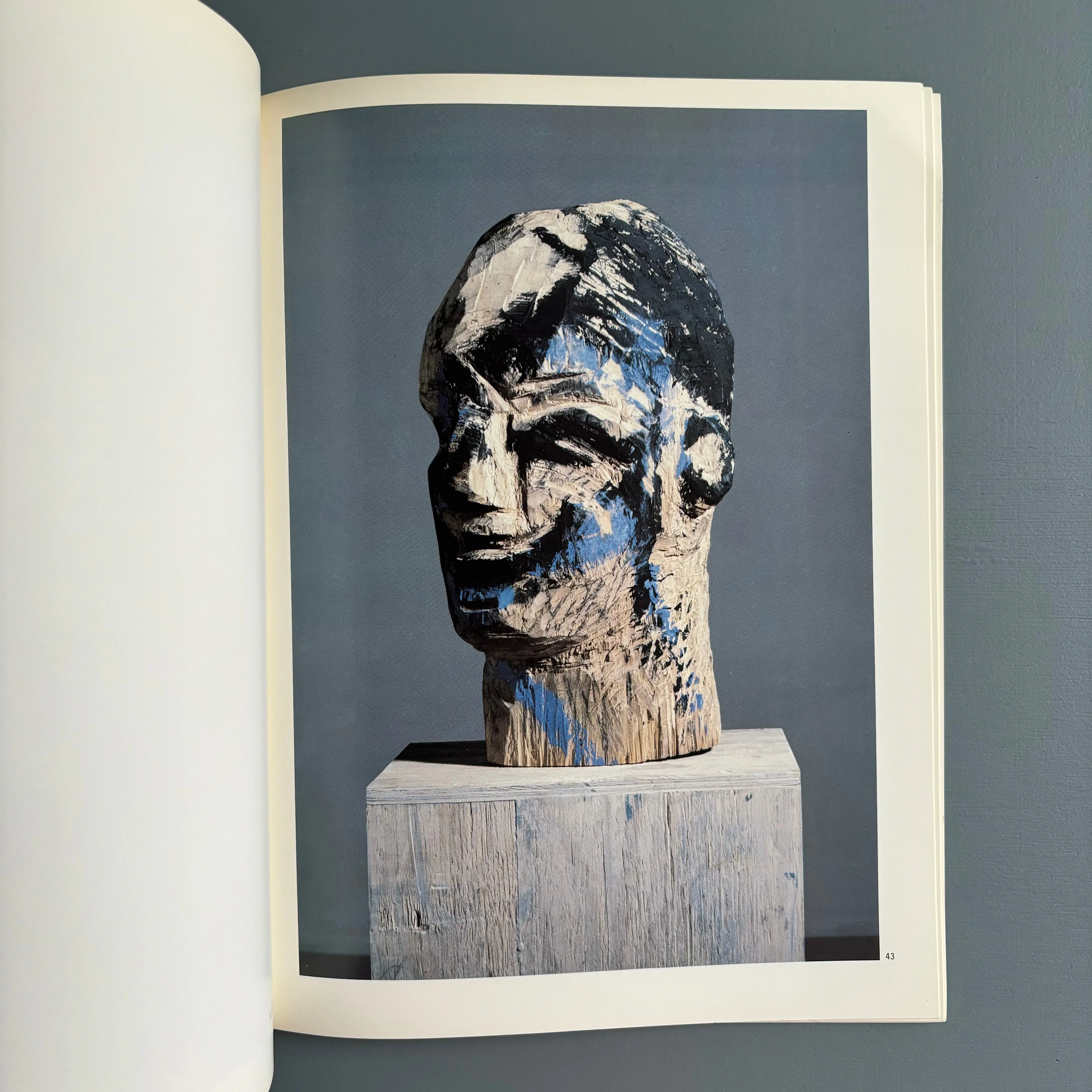 Georg Baselitz - Sculptures - CAPC Bordeaux 1983 - Image 7