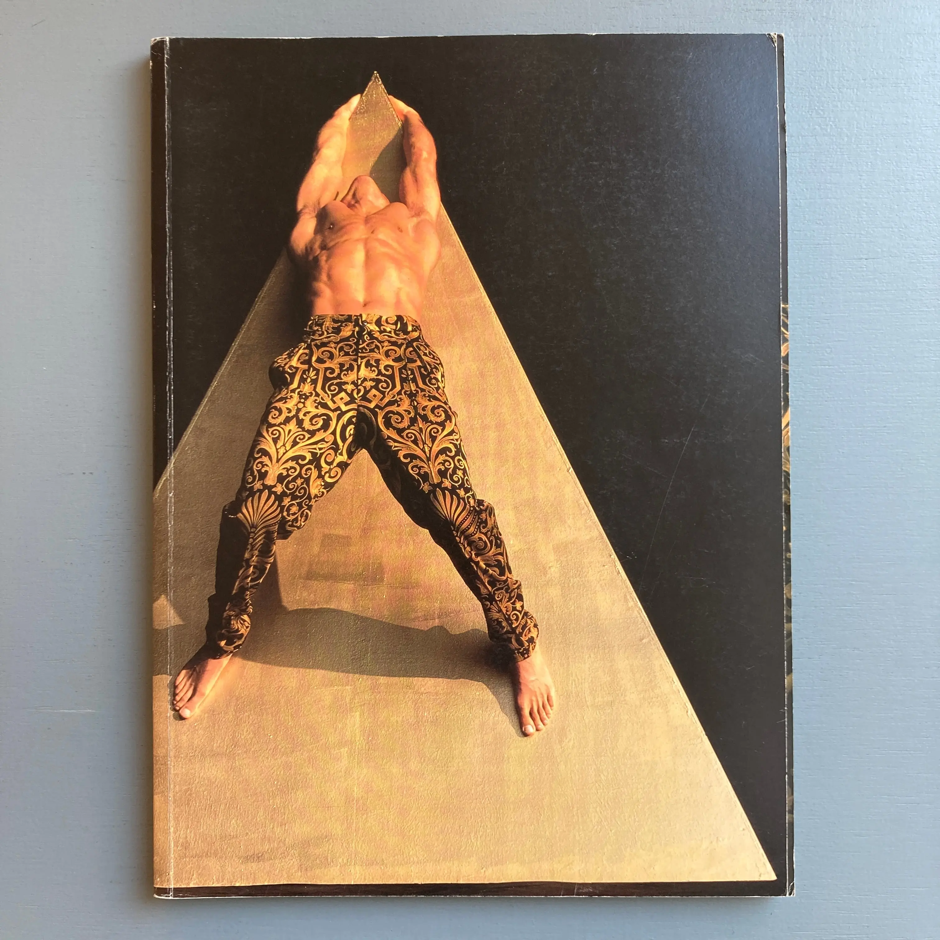 Gianni Versace - Collezione Uomo n. 21 - Autunno-Inverno 1991/92