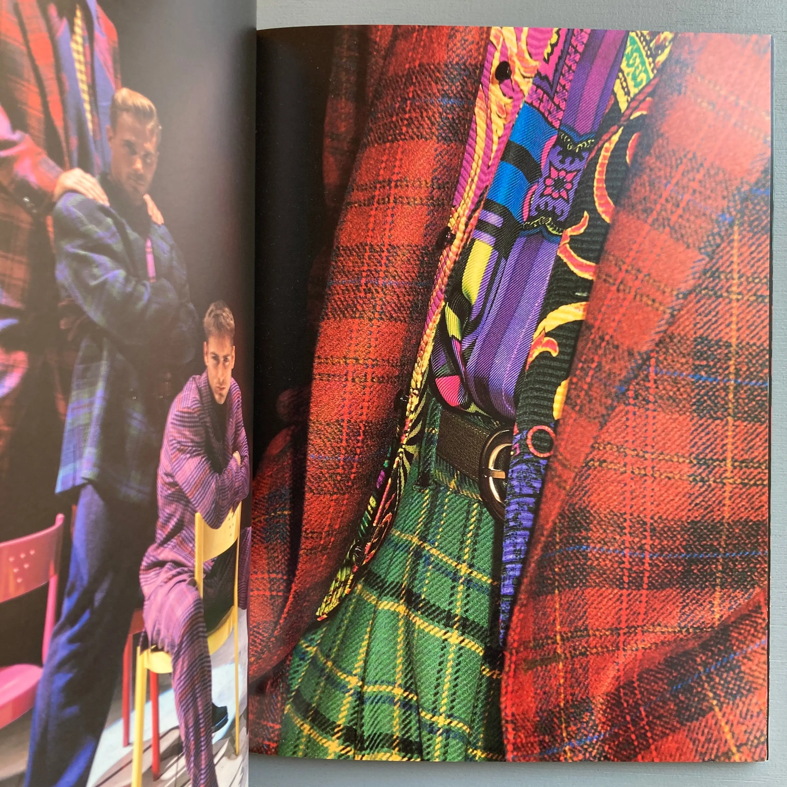 Gianni Versace - Collezione Uomo n. 21 - Autunno-Inverno 1991/92 - Image 5