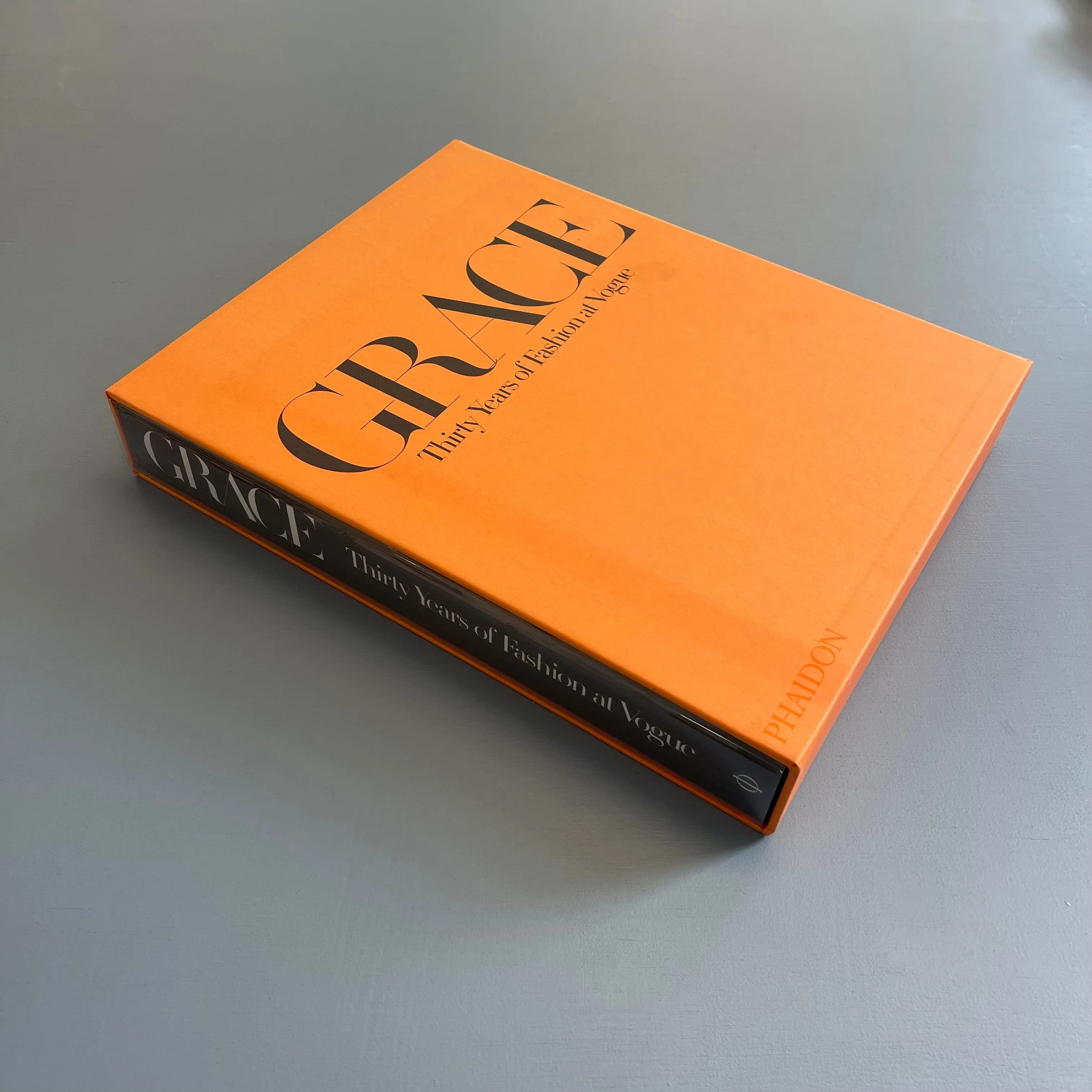 Grace - Thirty Years of Fashion at Vogue - Phaidon 2002 - Image 3