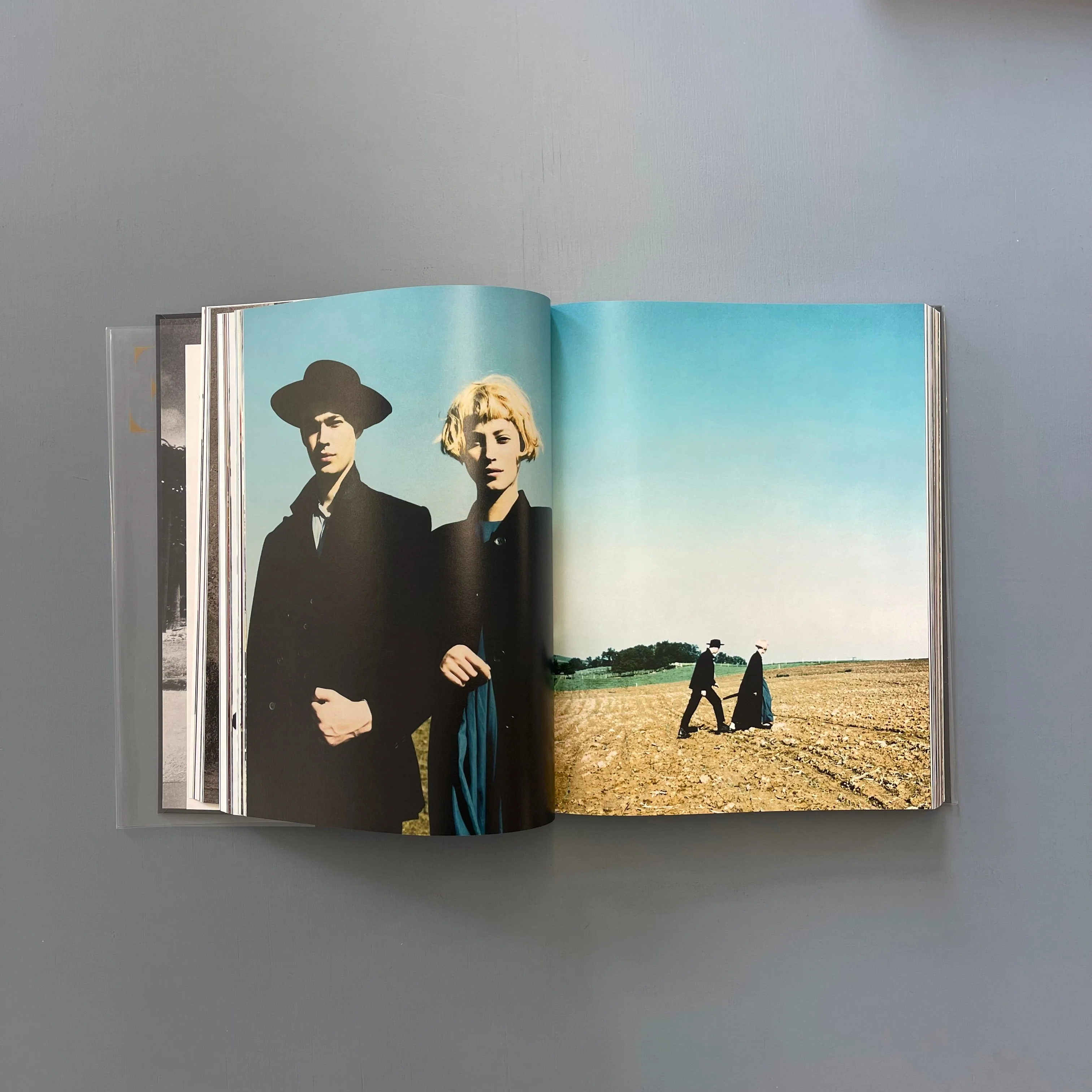Grace - Thirty Years of Fashion at Vogue - Phaidon 2002 - Image 9