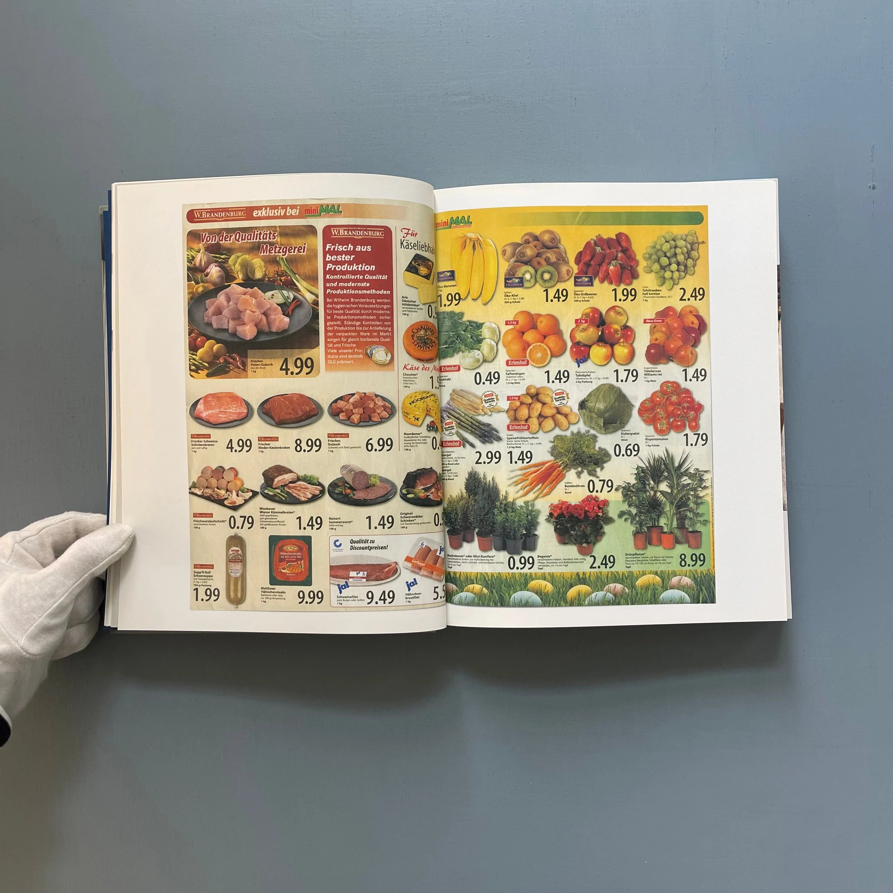 Hans-Peter Feldmann - Another Book - Koenig 2010 - Image 5