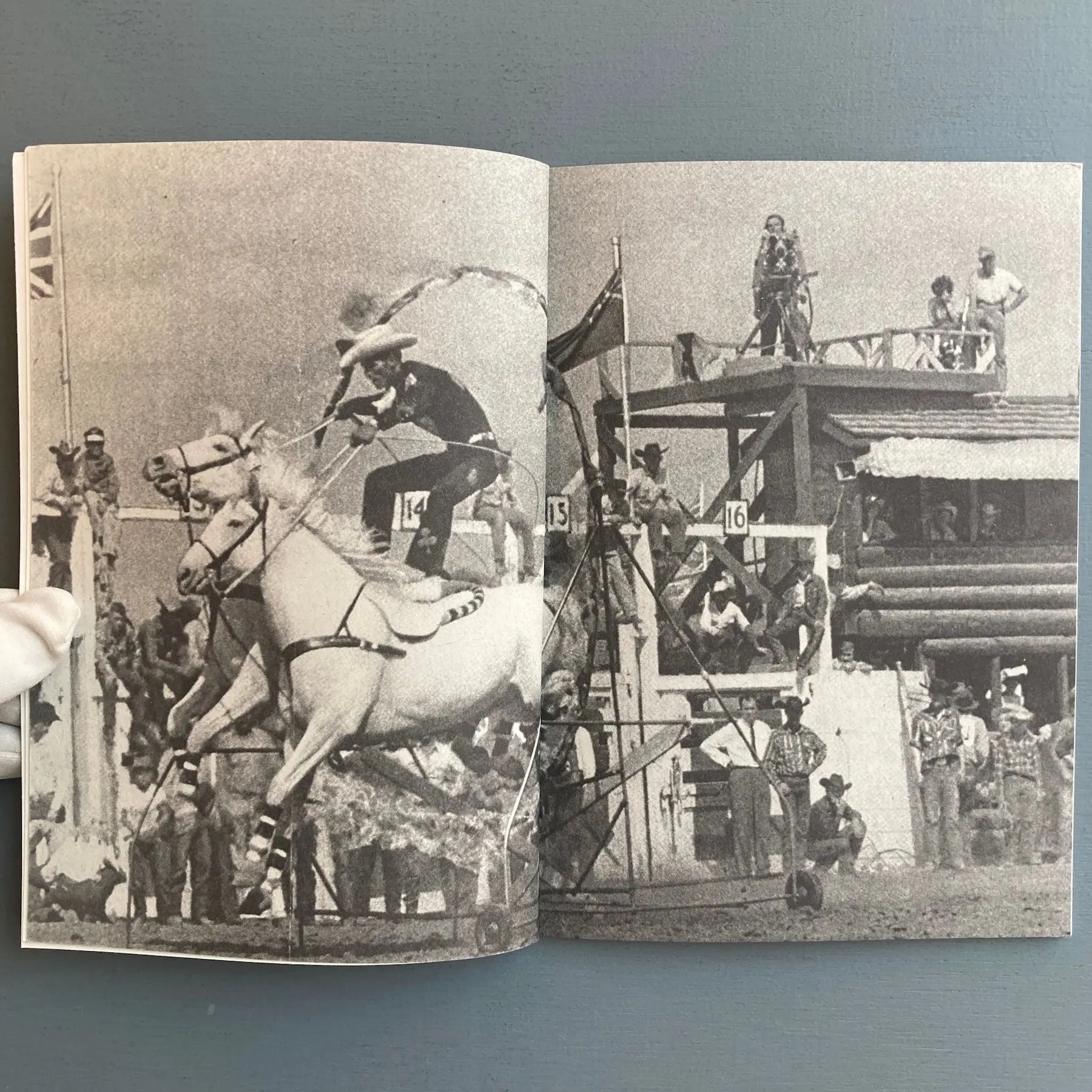 Horst Gerhard Haberl & Hartmut Skerbisch (signed) - Putting Allspace in a Notshall - Verlag Droschl Graz 1981 - Image 4