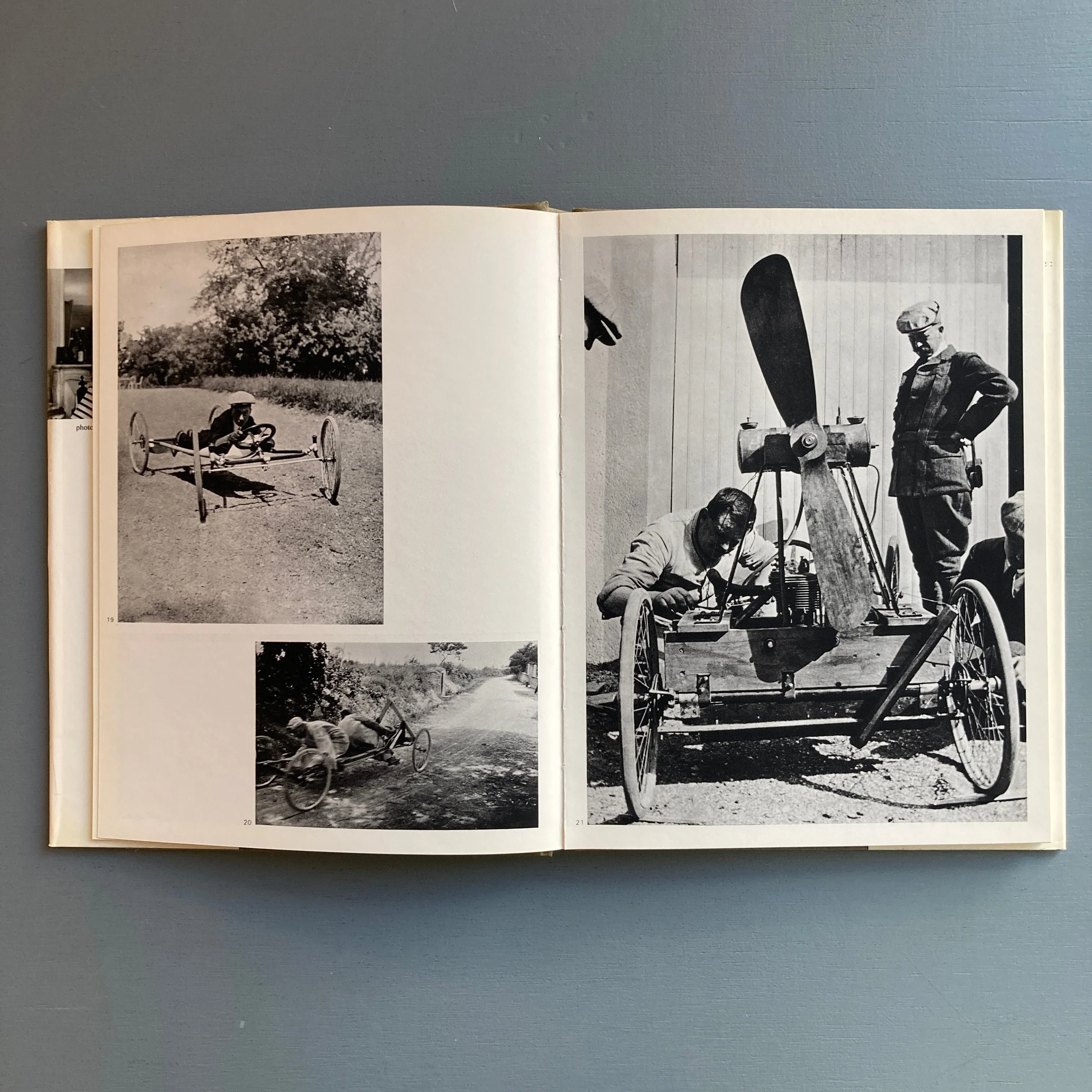J.H. Lartigue, les autos et autres engins roulants - Chêne 1974 - Image 8