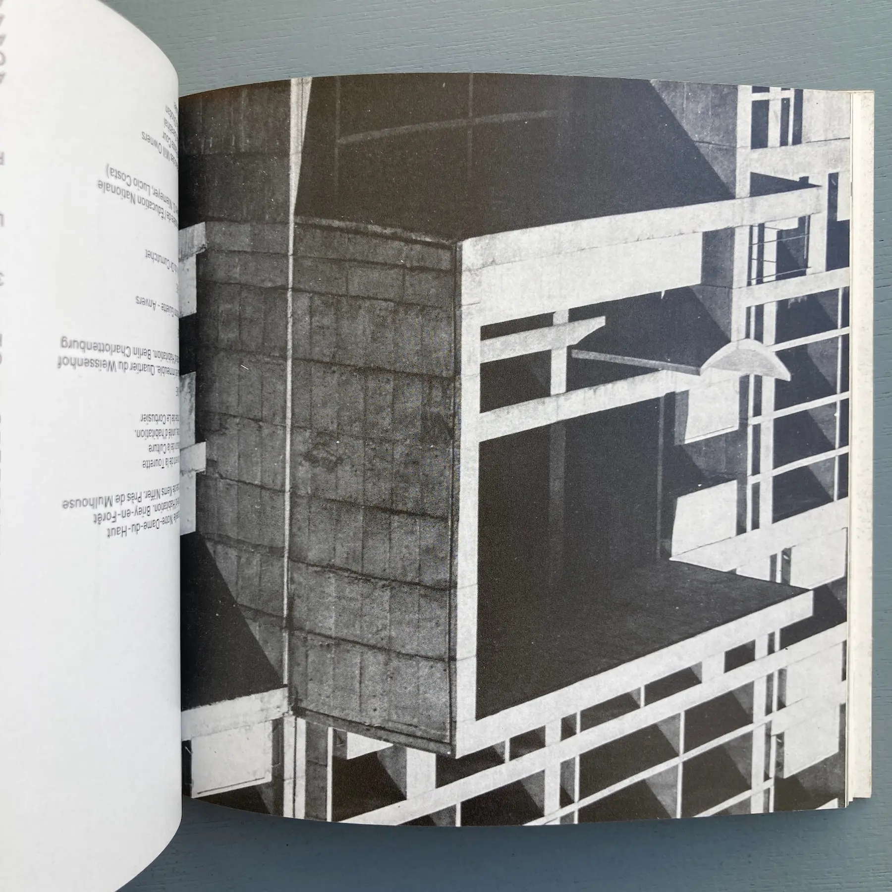 La Fondation Le Corbusier - Booklet designed by Jean Petit - FLC 1985 - Image 8