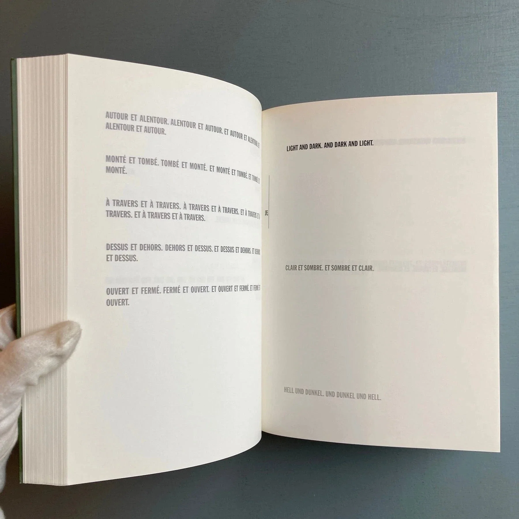 Lawrence Weiner - Specific & General Works - Le Nouveau Musée 1993 - Image 6