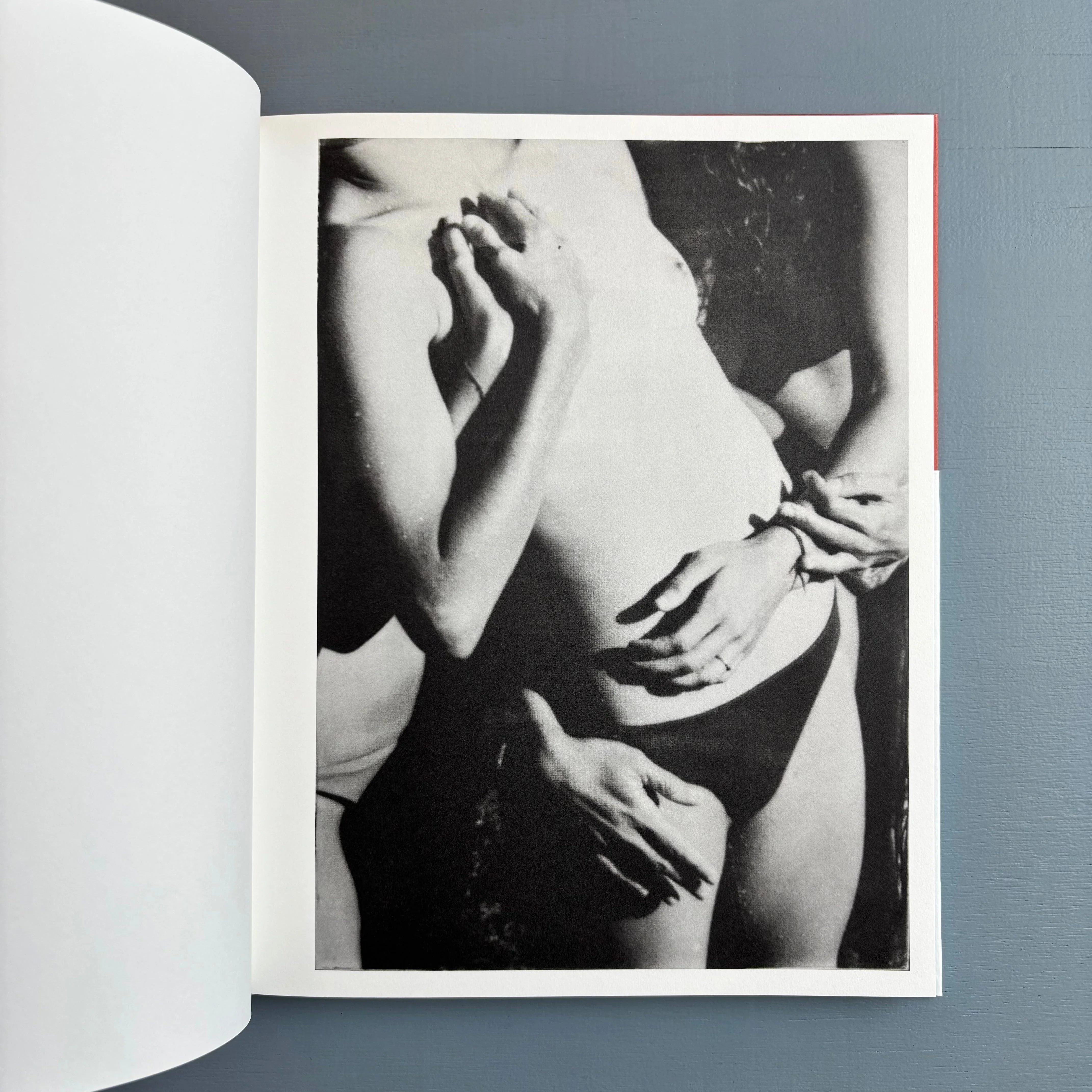Lore Stessel - As the Sky Remembers the Sea - Cairo Apartment 2024 - Image 2