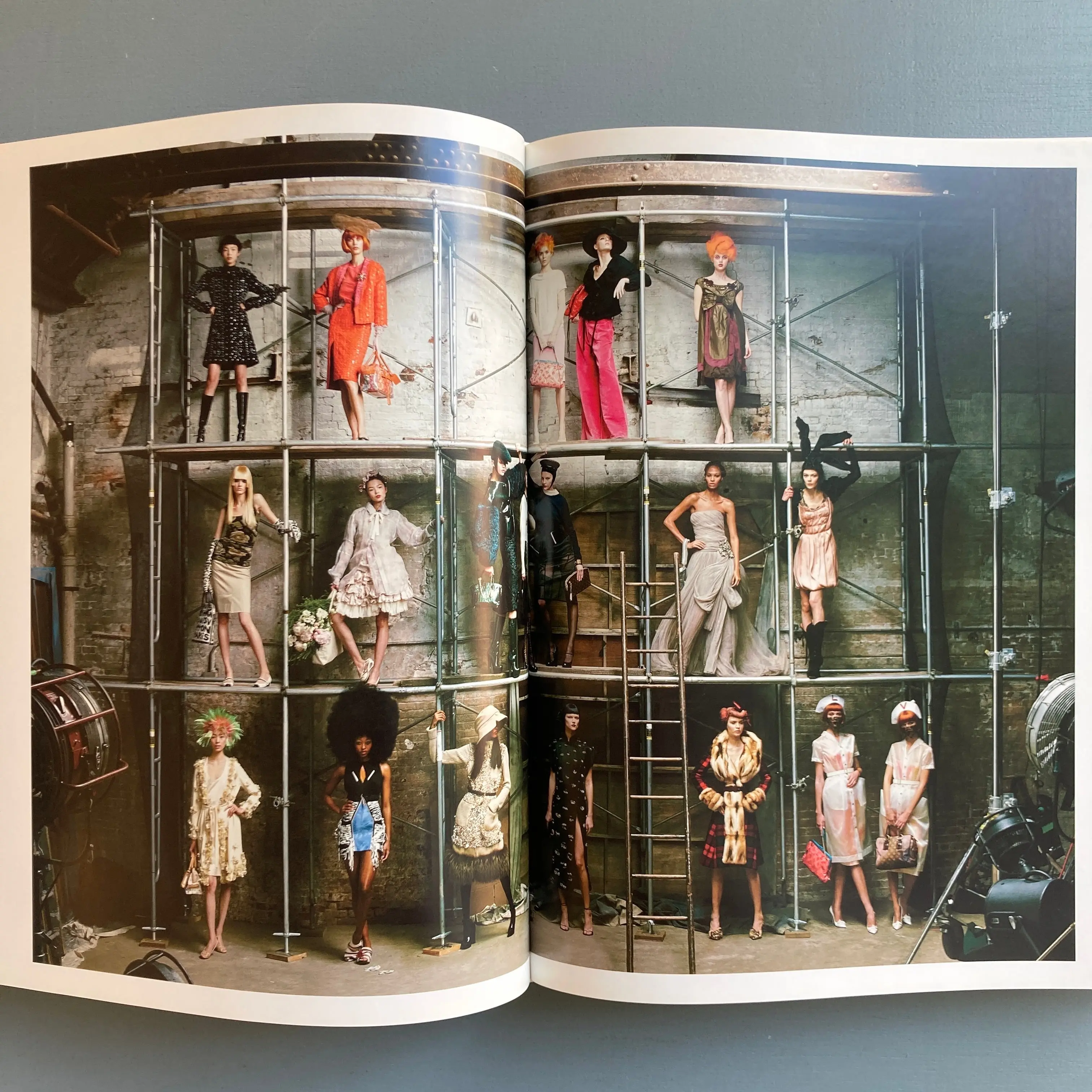 Louis Vuitton - Fashion Photography - Rizzoli 2018 - Image 7