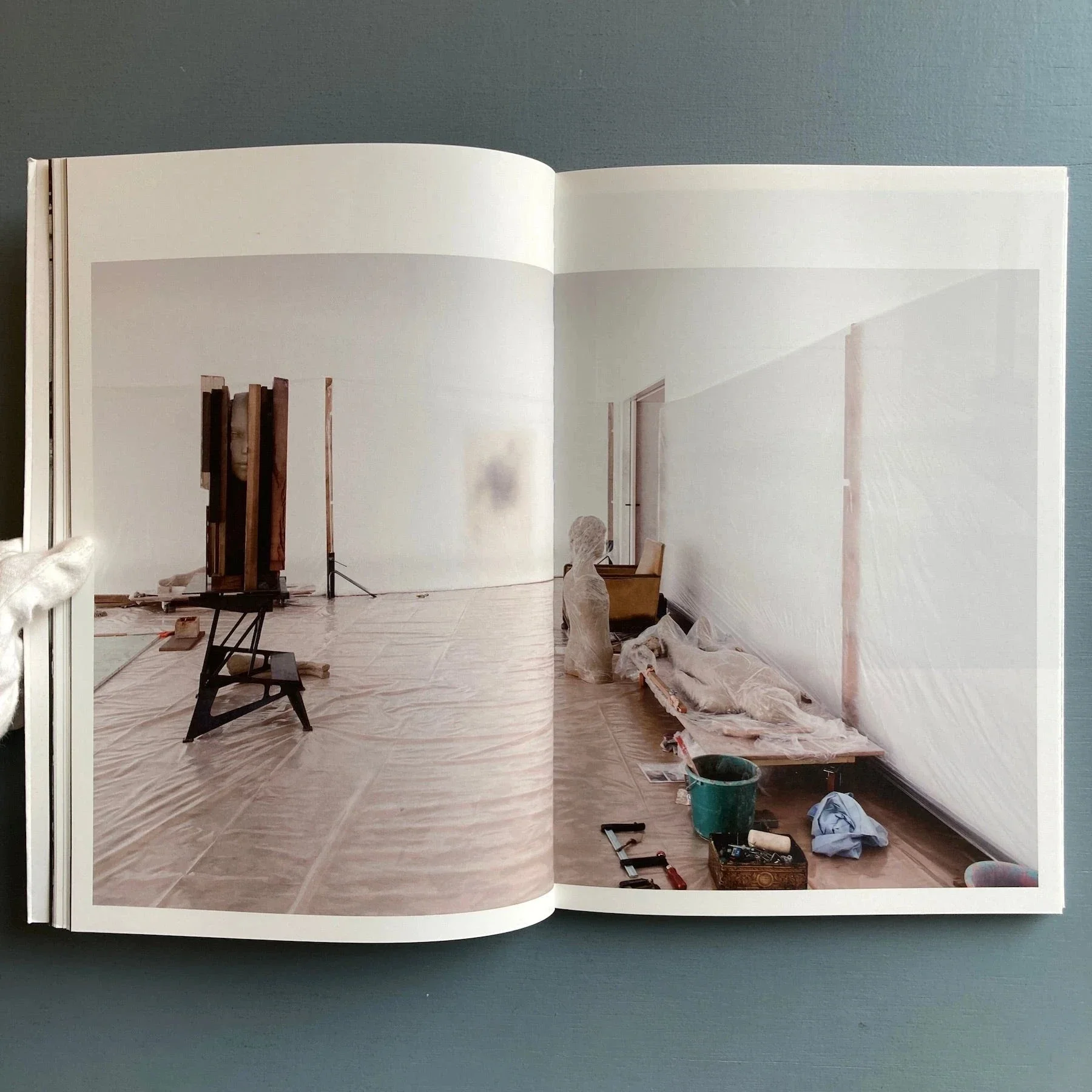Mark Manders - Curculio bassos - Xunta de Galicia 2014 - Image 5
