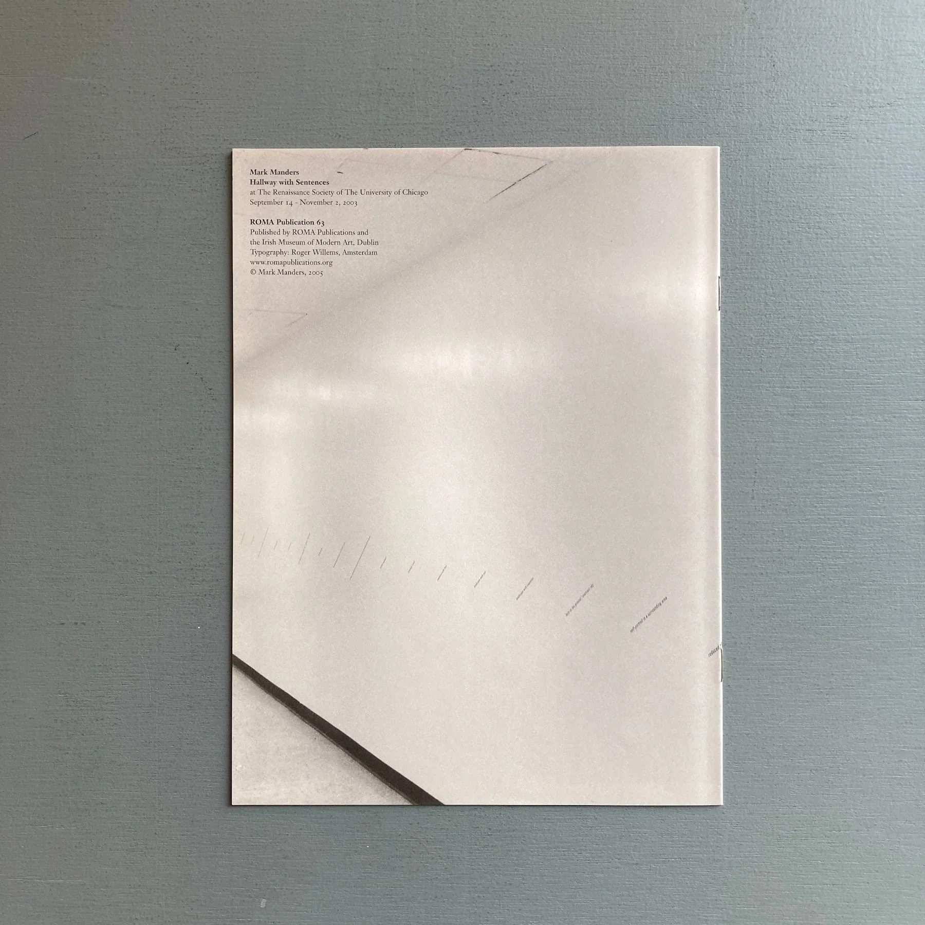 Mark Manders - Hallway with Sentences - Roma Publications 2005 - Image 8