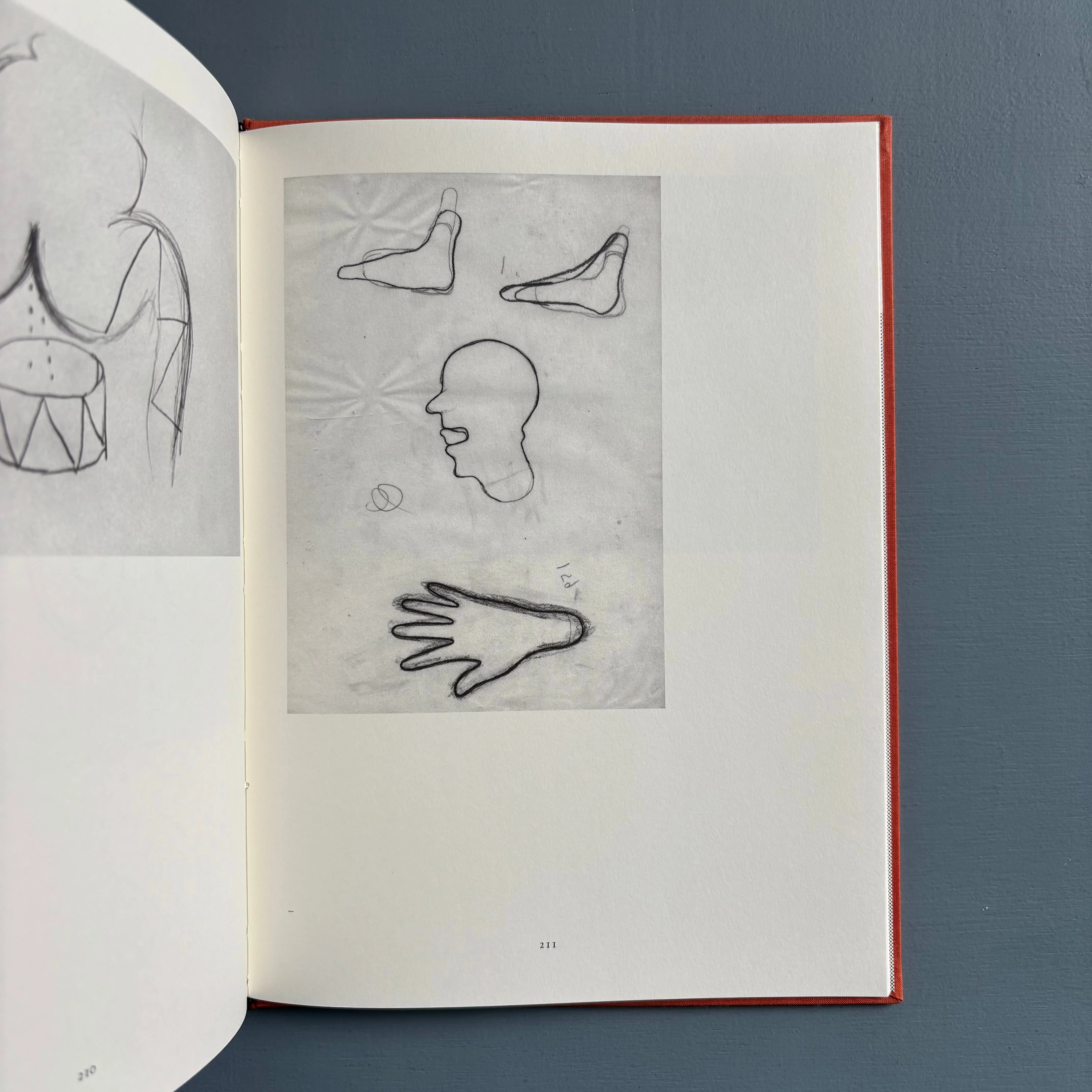 Mark Manders - Several Drawings on top of each other - Roma Publications 2002 - Image 11