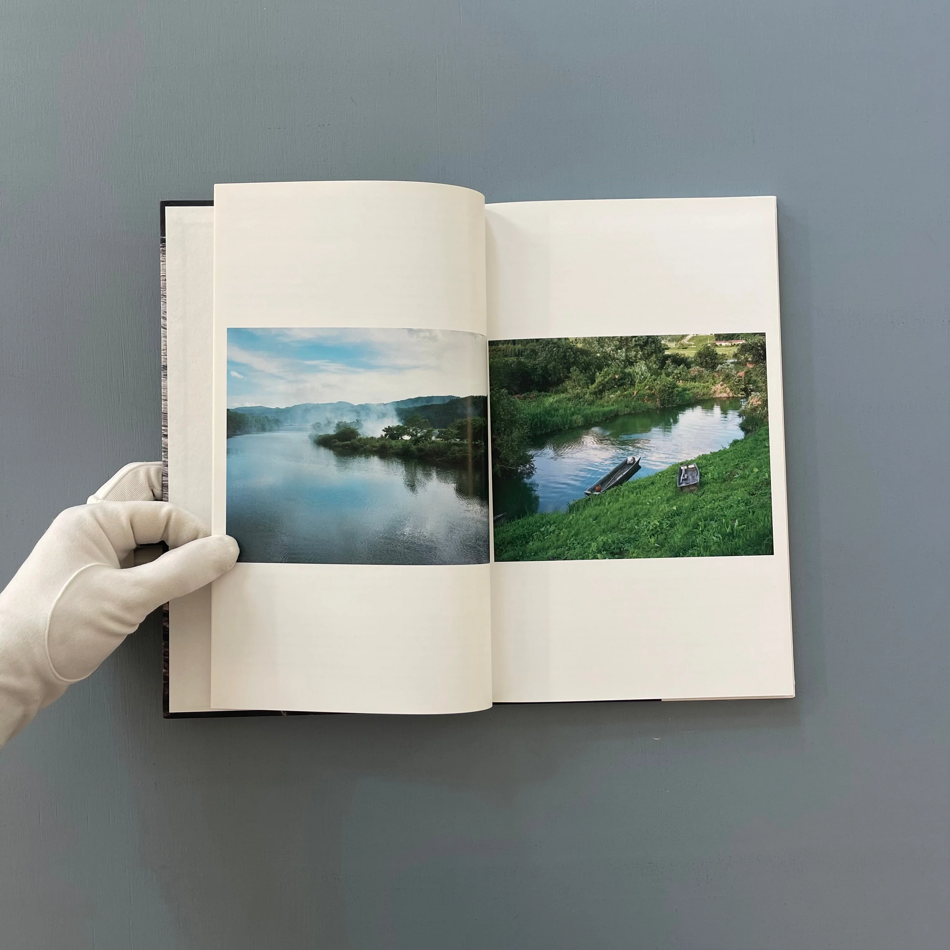 Naoya Hatakeyama (signed) - Kesengawa - Light Motiv 2013 - Image 4