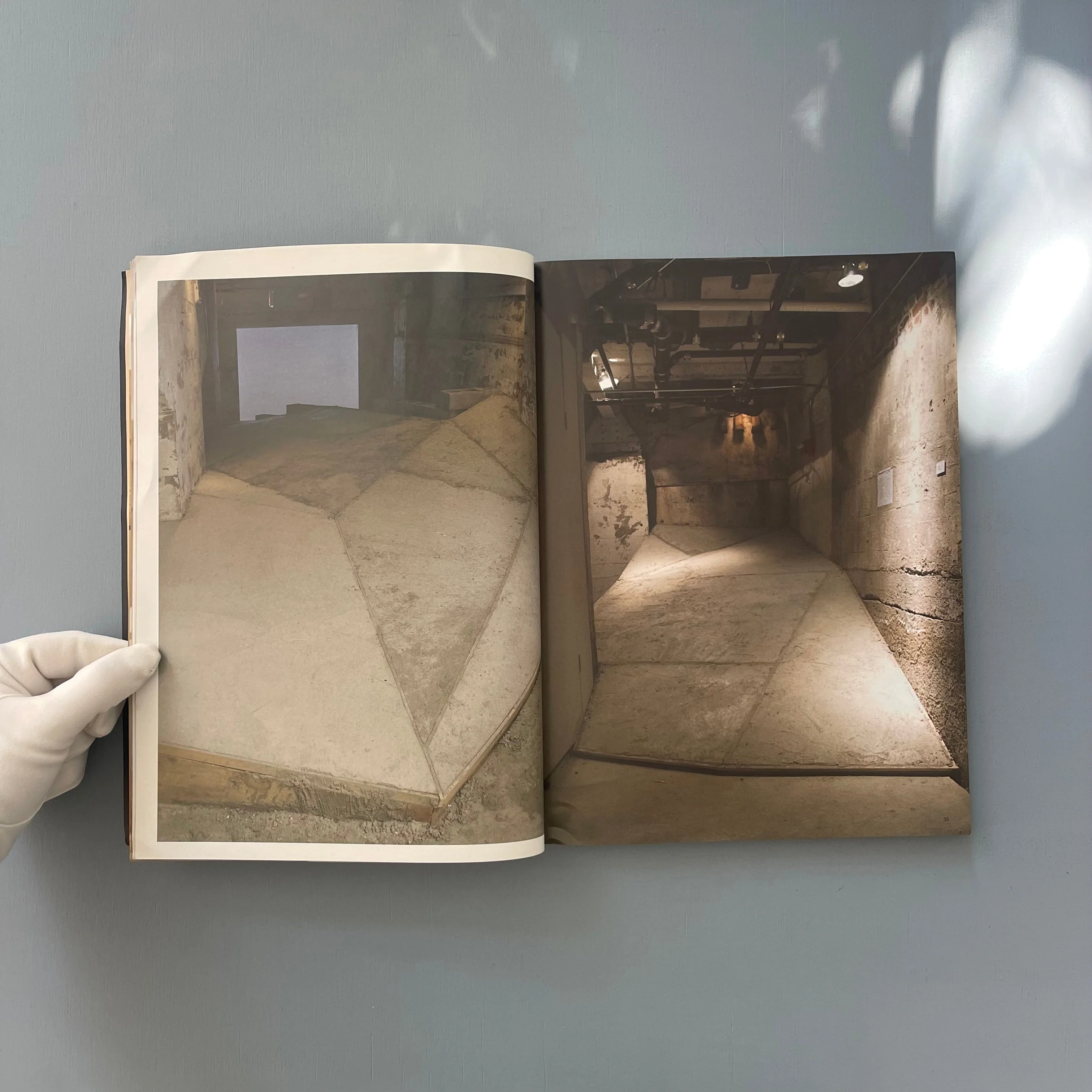 Oscar Tuazon - I can’t see - DoPe Press / Paraguay Press 2010 - Image 4