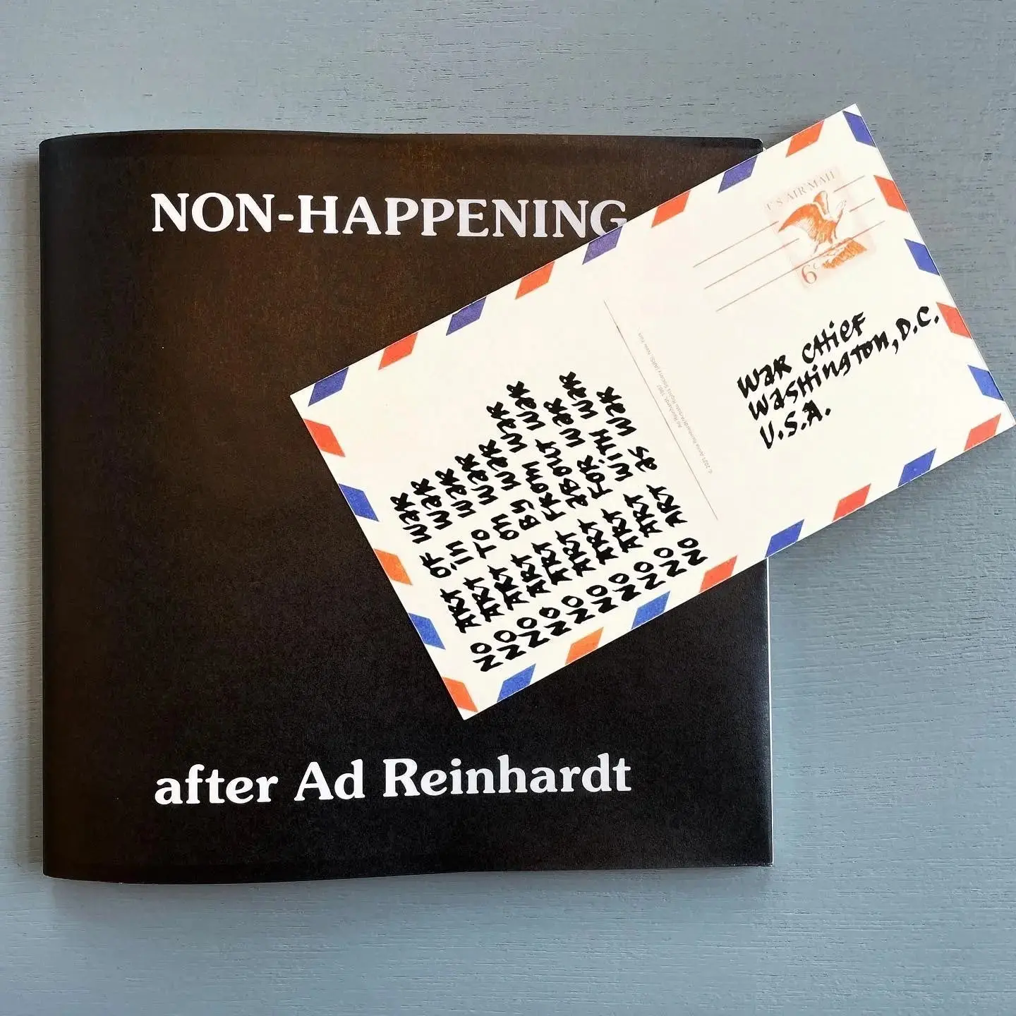 Pierre Leguillon - Non-Happenning after Ad Reinhardt, Signed Special Edition - Saint-Martin Bookshop/Museum of Mistakes 2021 - Image 5
