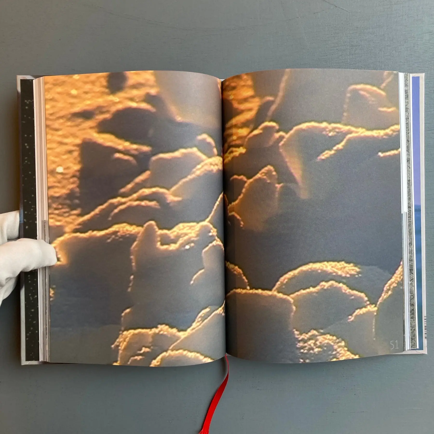 Sabrina Montiel-Soto - Tierra Infinita - MER. Books 2022 - Image 8