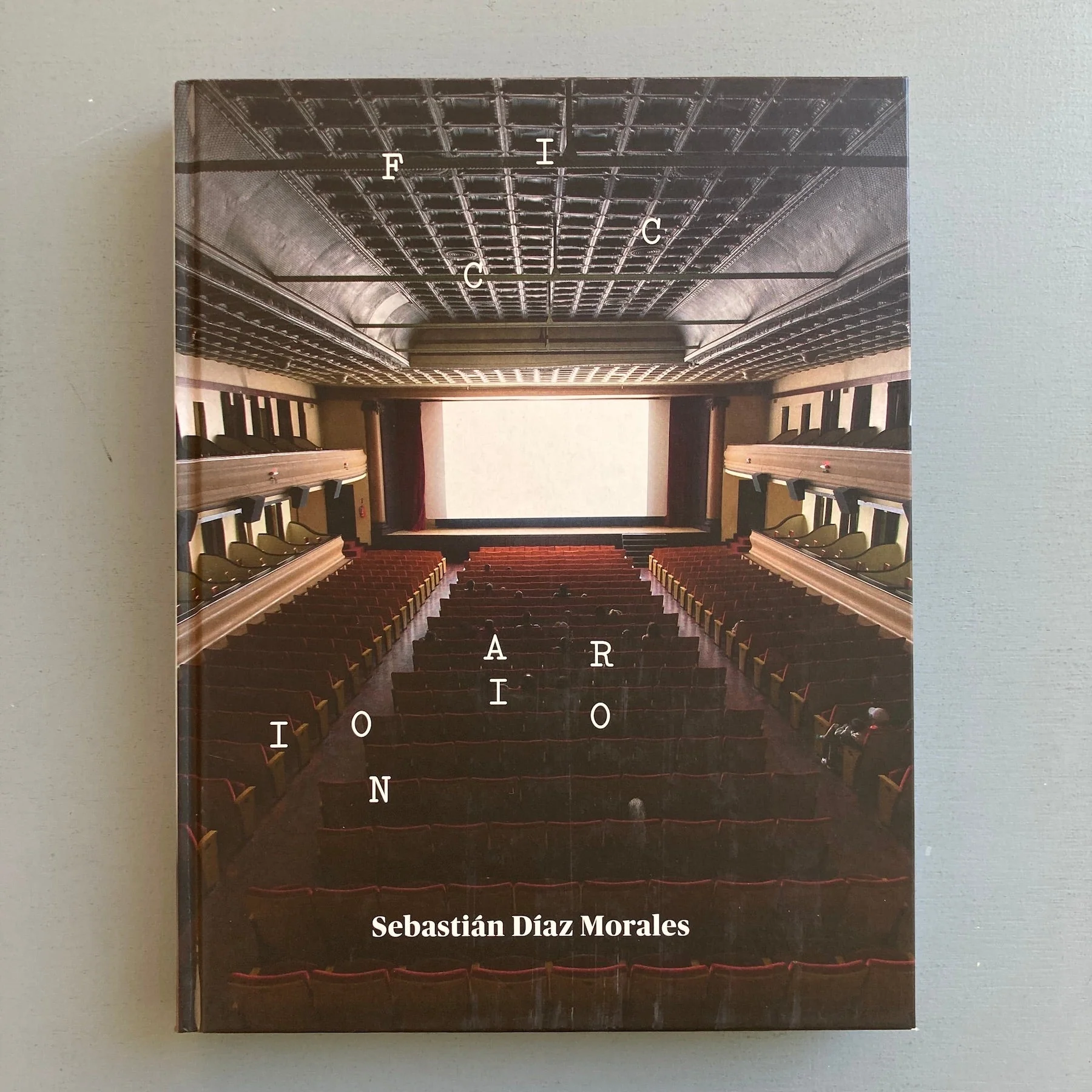 Sebastián Díaz Morales - Ficcionario - Snoeck 2014