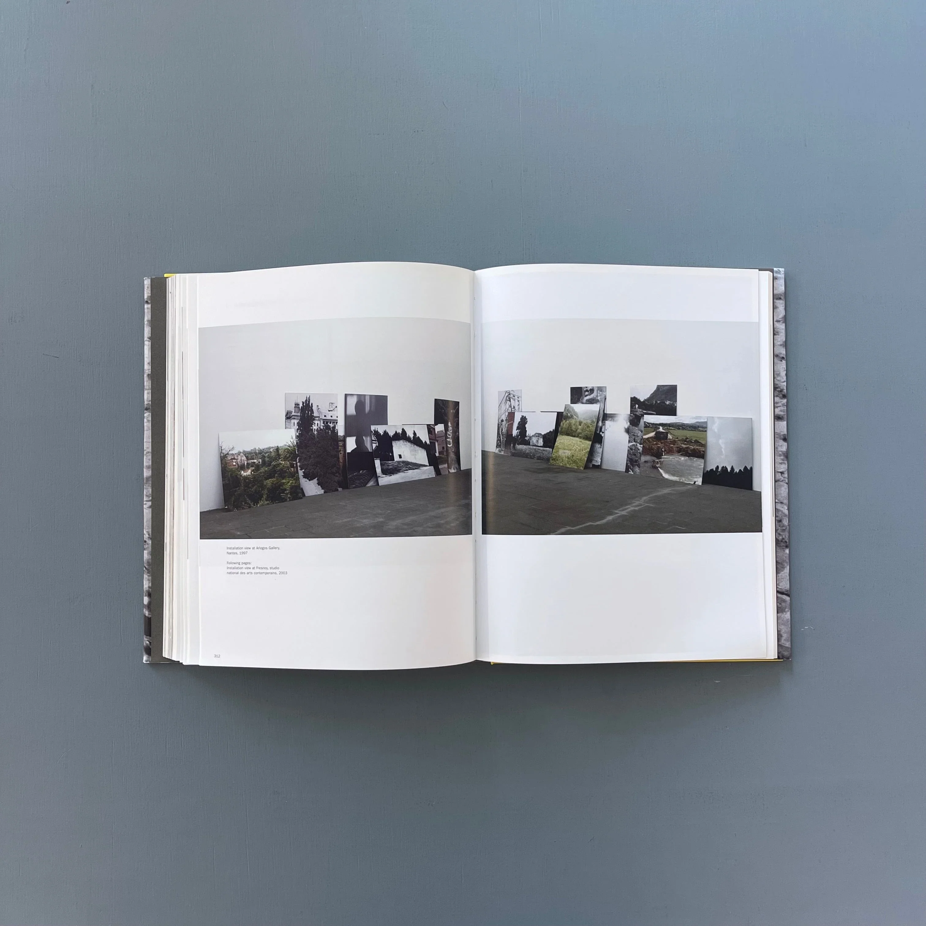 Sophie Ristelhueber - Operations - Thames & Hudson 2009 - Image 11