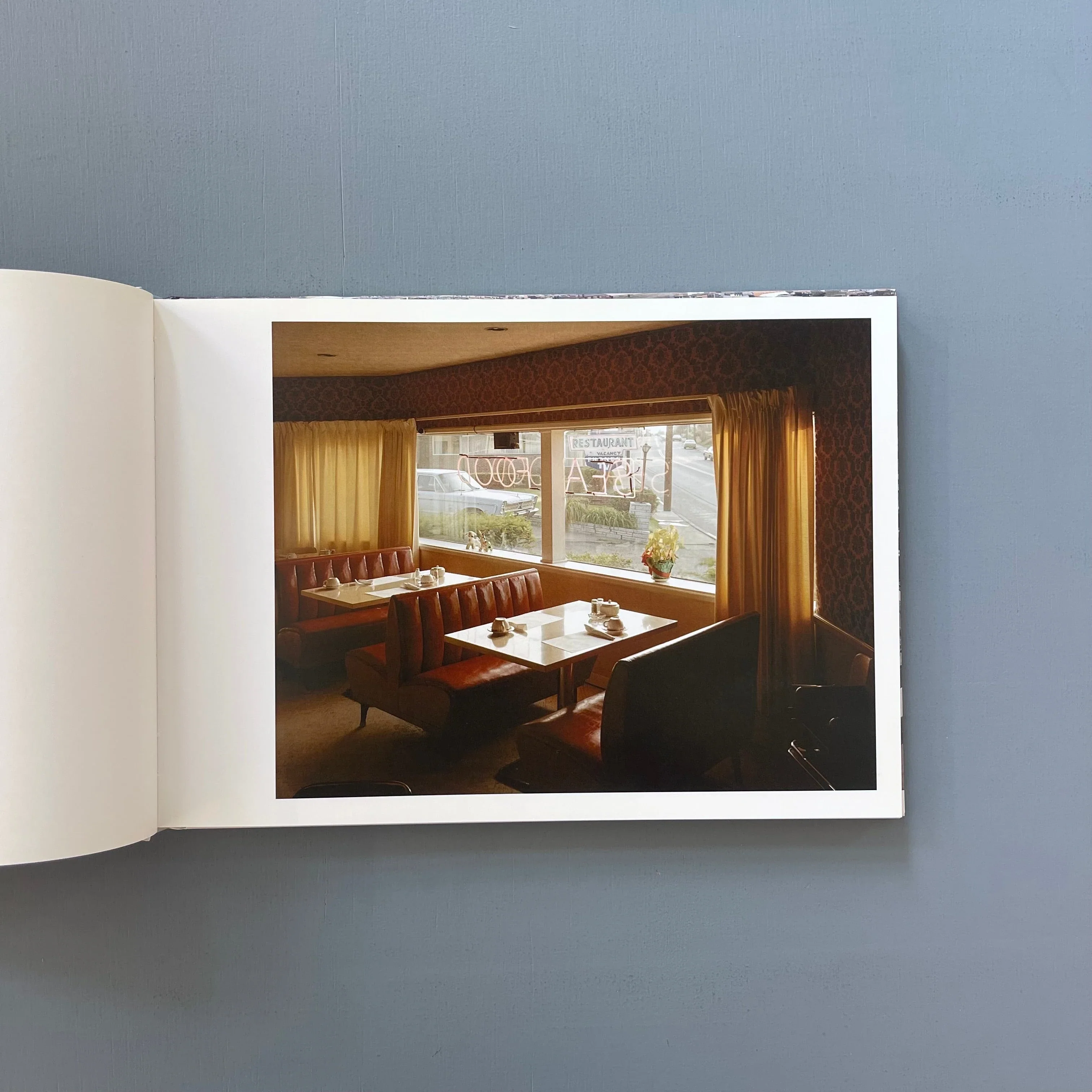 Stephen Shore - Uncommon places - Conrads/Mennour 2002 - Image 2