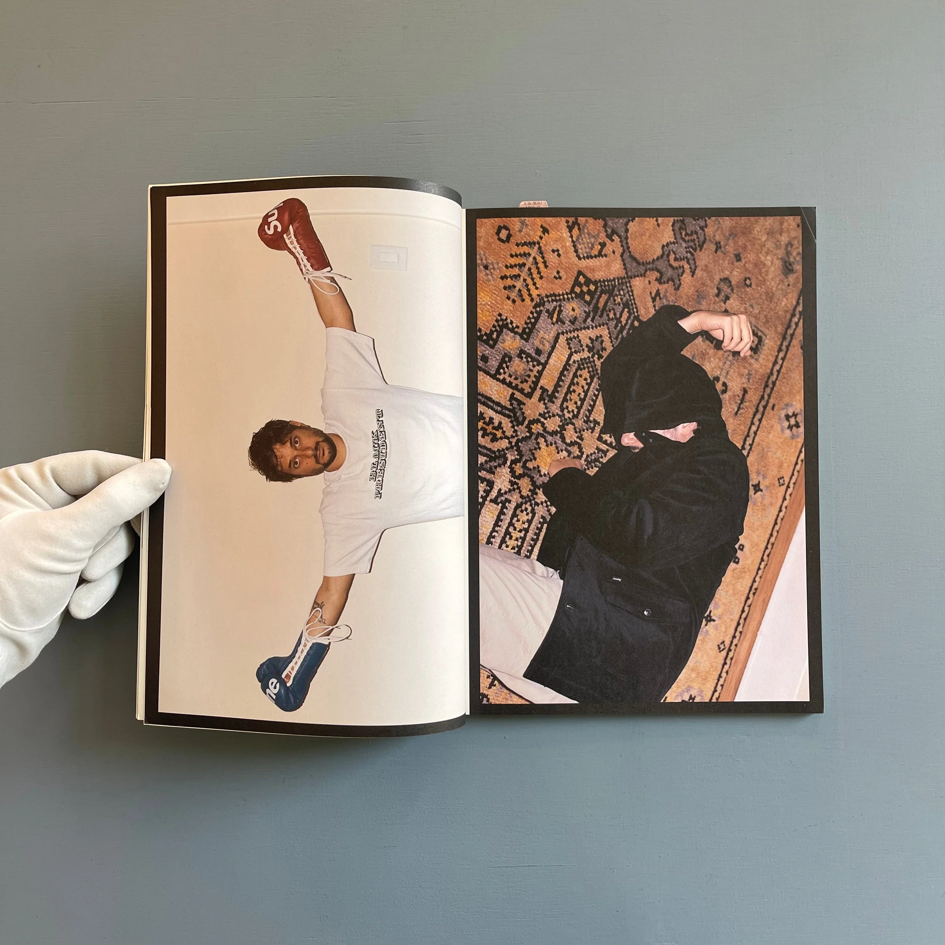 Supreme Book - A/W Vol 4 + Sticker + Tote bag - 2008 - Image 8