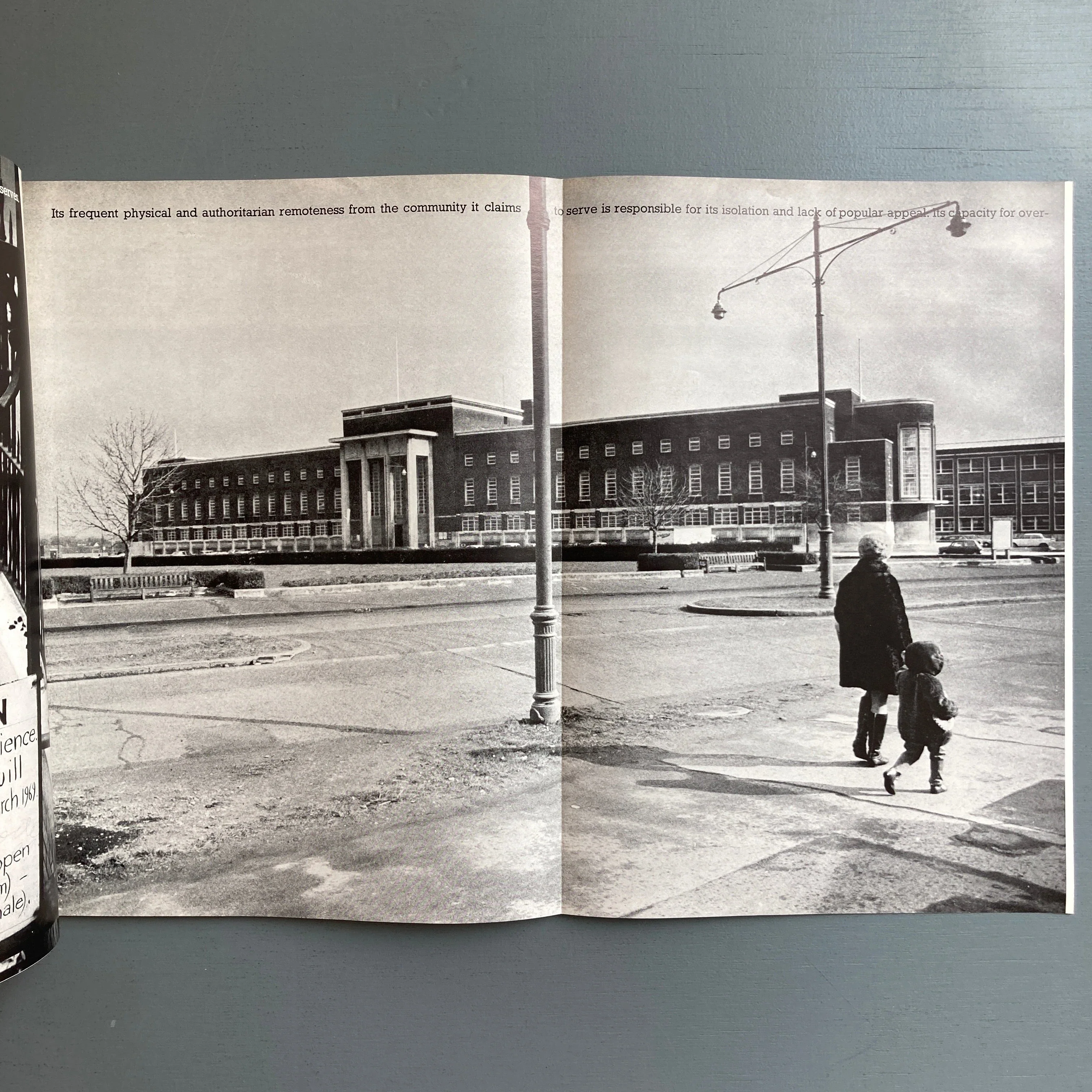 The Architectural Review #881 - Local Government - July 1970 - Image 3