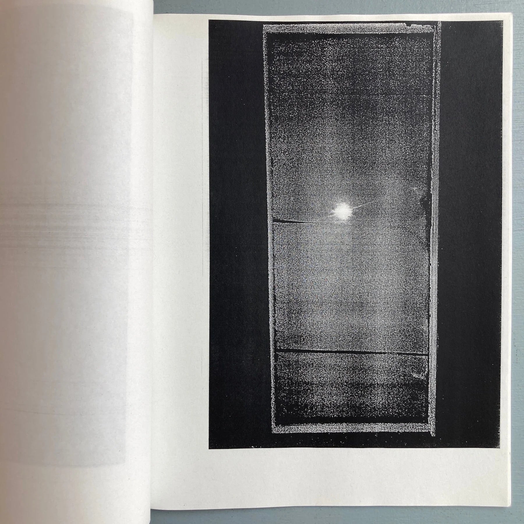 Tim Onderbeke - Venster/Raam/Venster - Self-published 2015 - Image 2