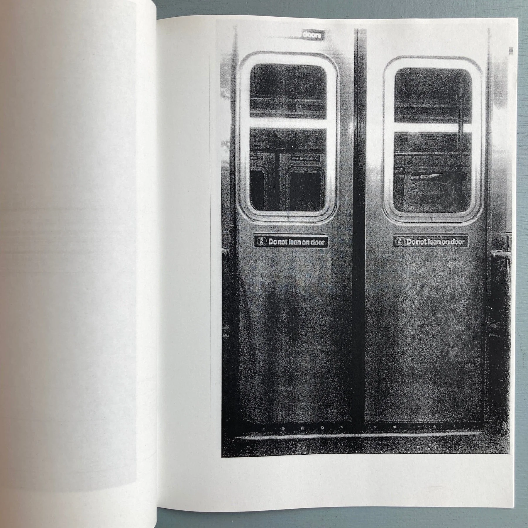 Tim Onderbeke - Venster/Raam/Venster - Self-published 2015 - Image 8