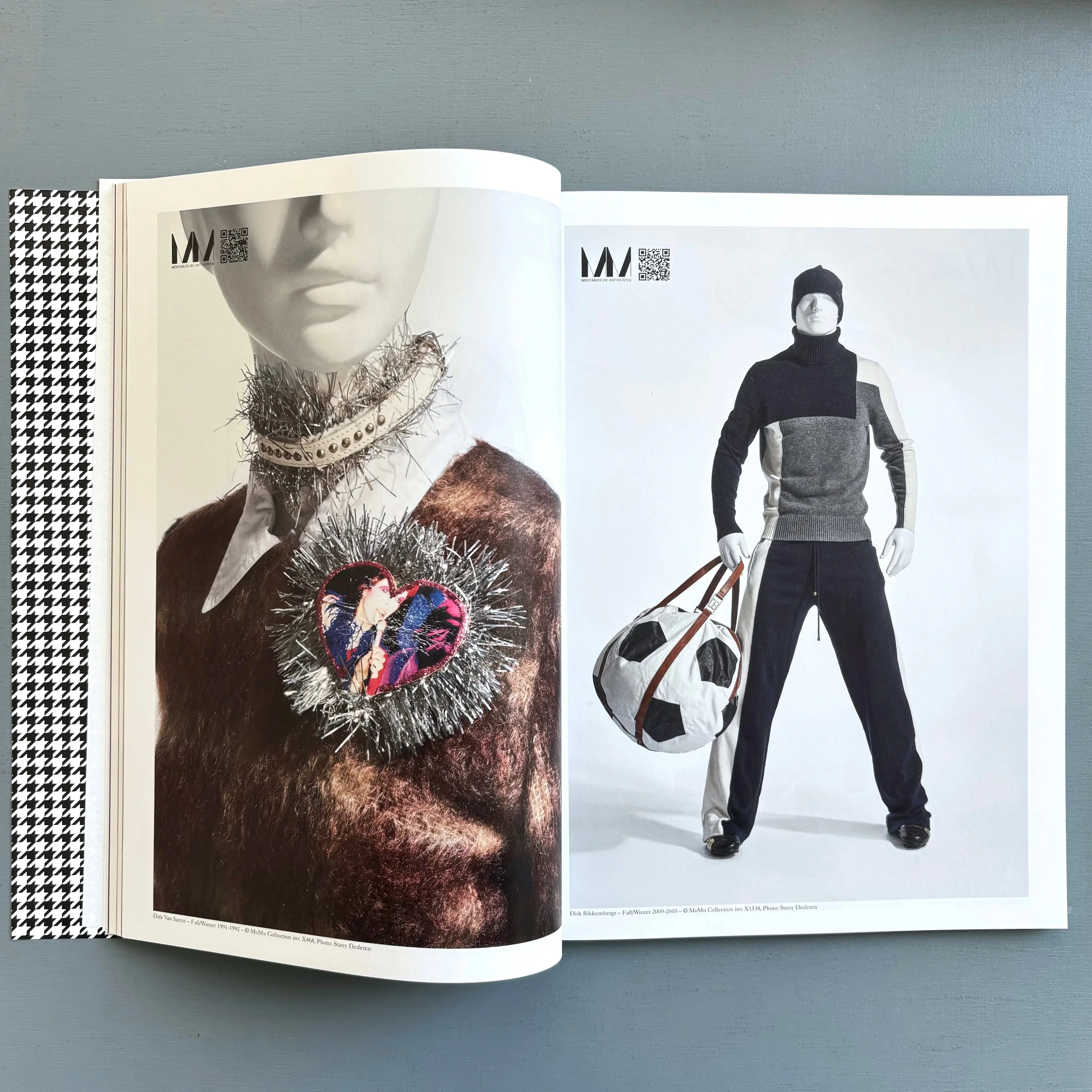Violet Papers Issue 01 “What’s Inside” - Lara Violeta 2024 - Image 8